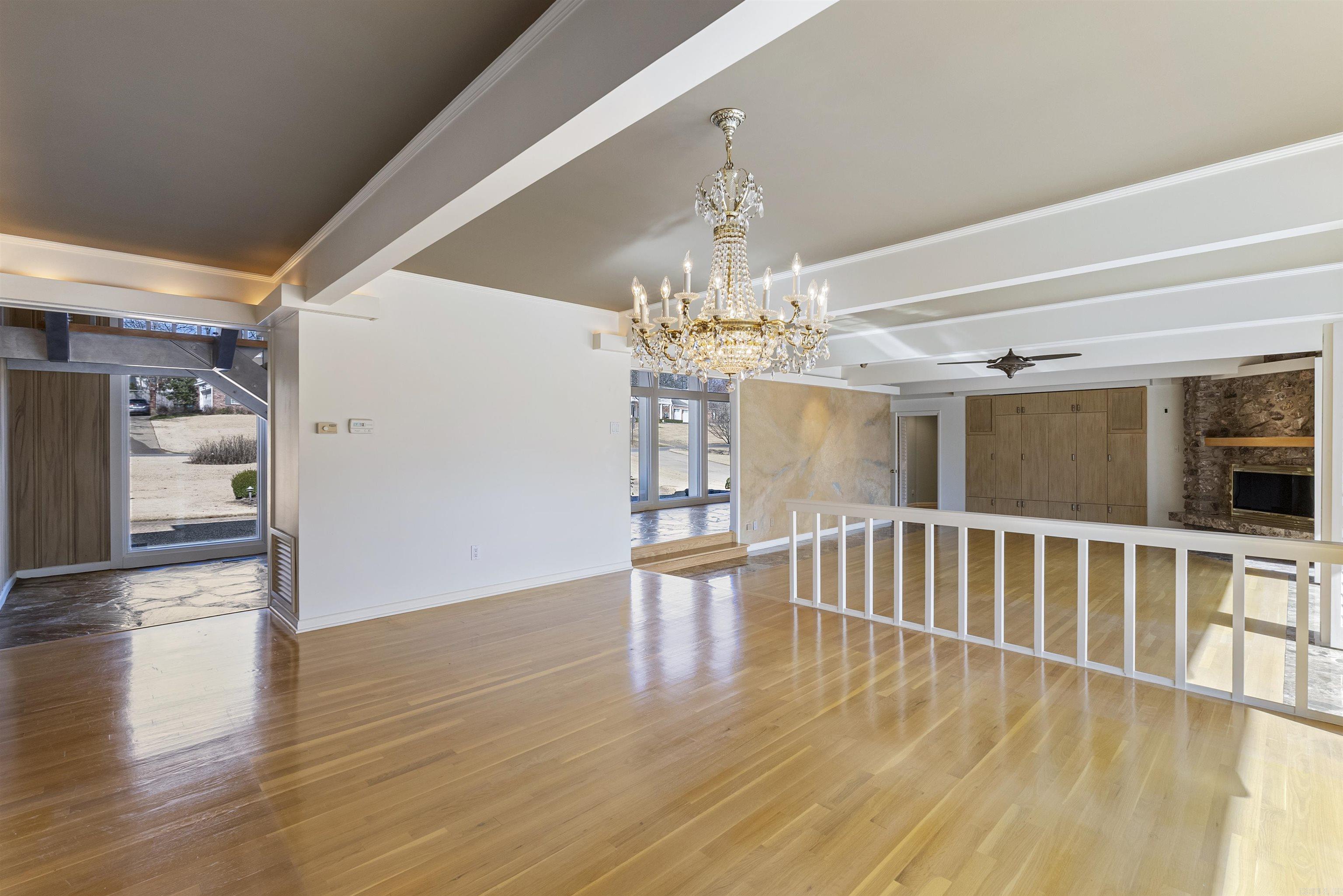PLEASANT VALLEY - Residential