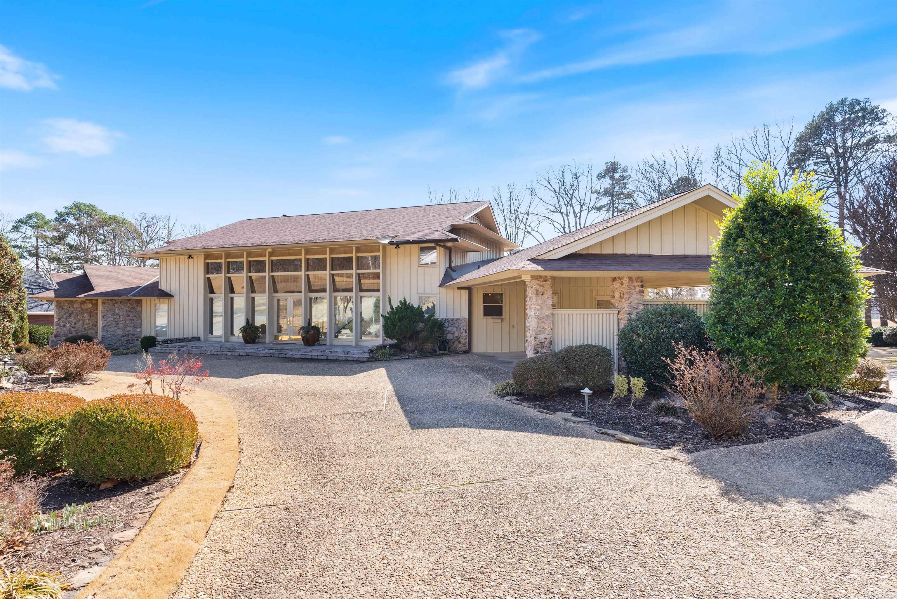 PLEASANT VALLEY - Residential