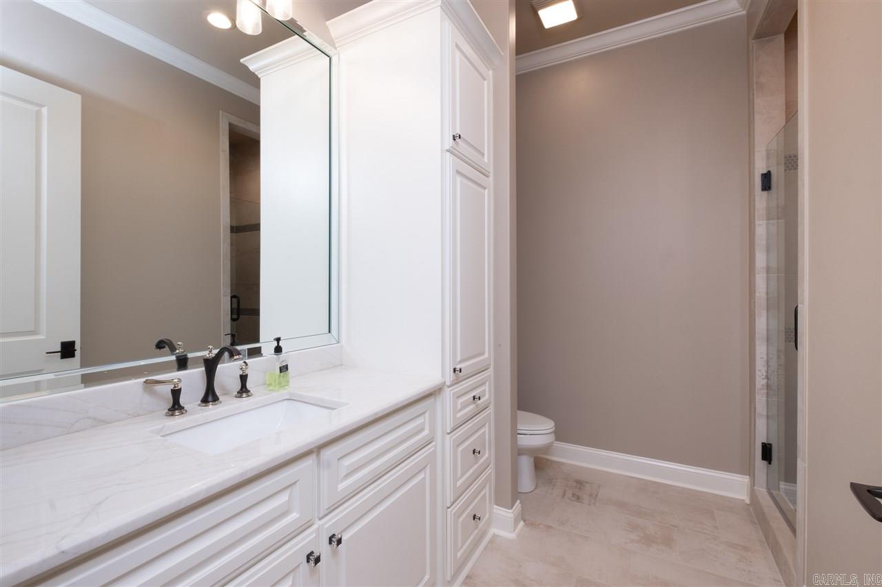 WOODLANDS EDGE - Residential
