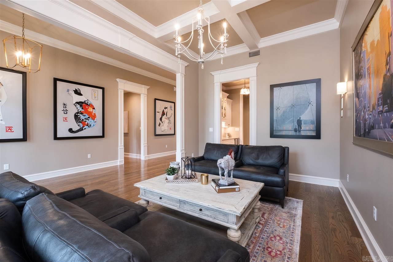 WOODLANDS EDGE - Residential