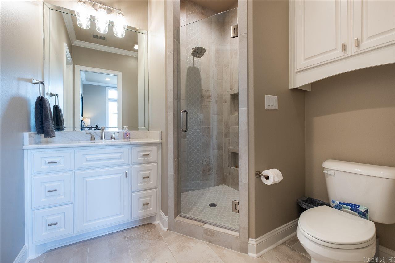 WOODLANDS EDGE - Residential