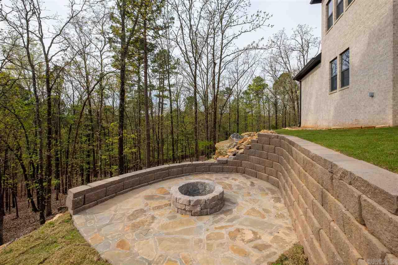 WOODLANDS EDGE - Residential