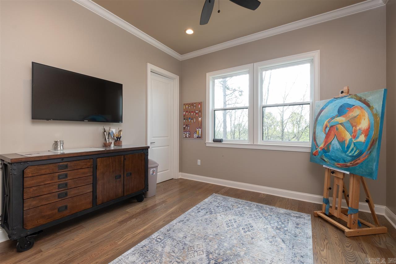 WOODLANDS EDGE - Residential