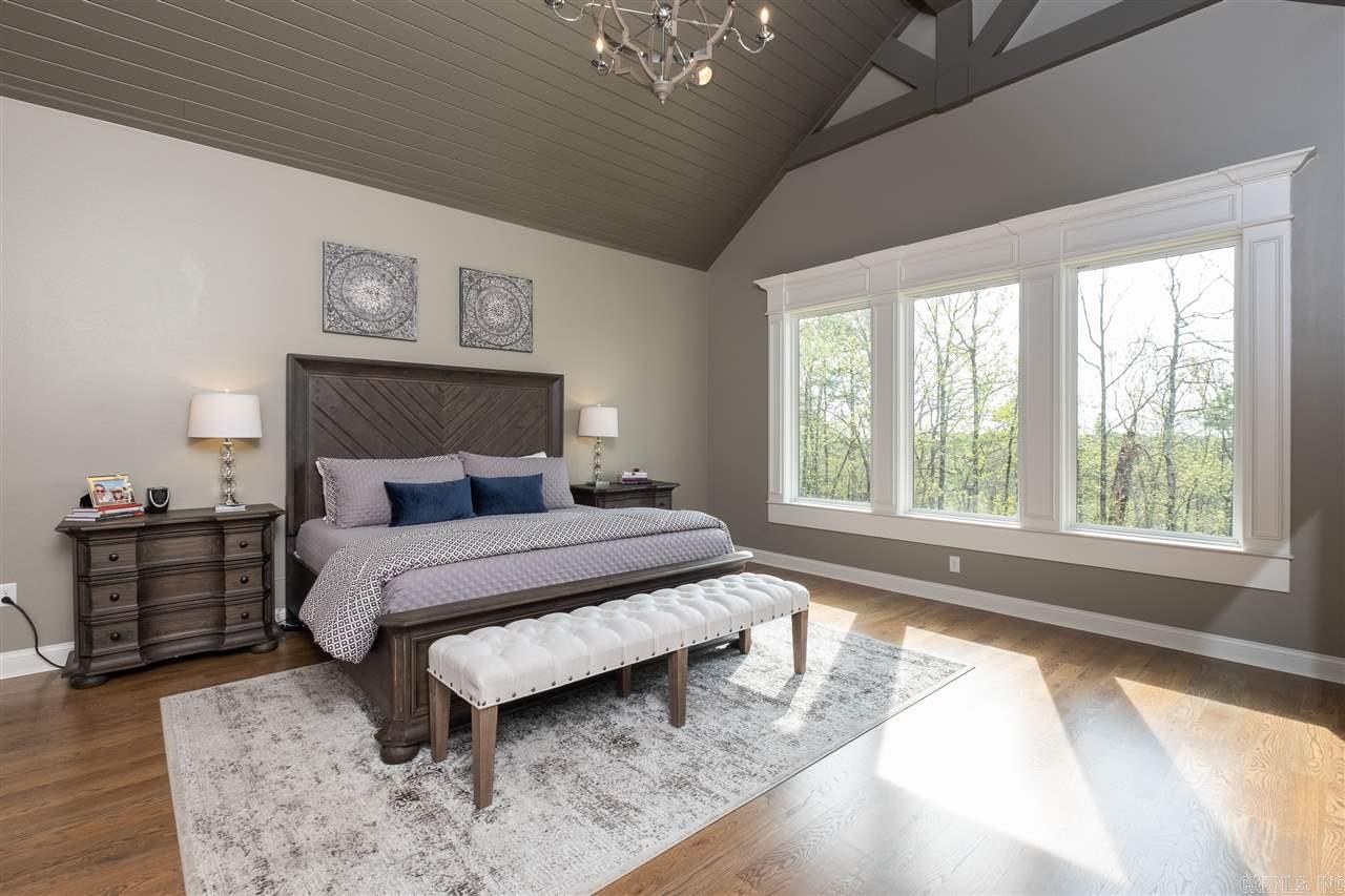 WOODLANDS EDGE - Residential