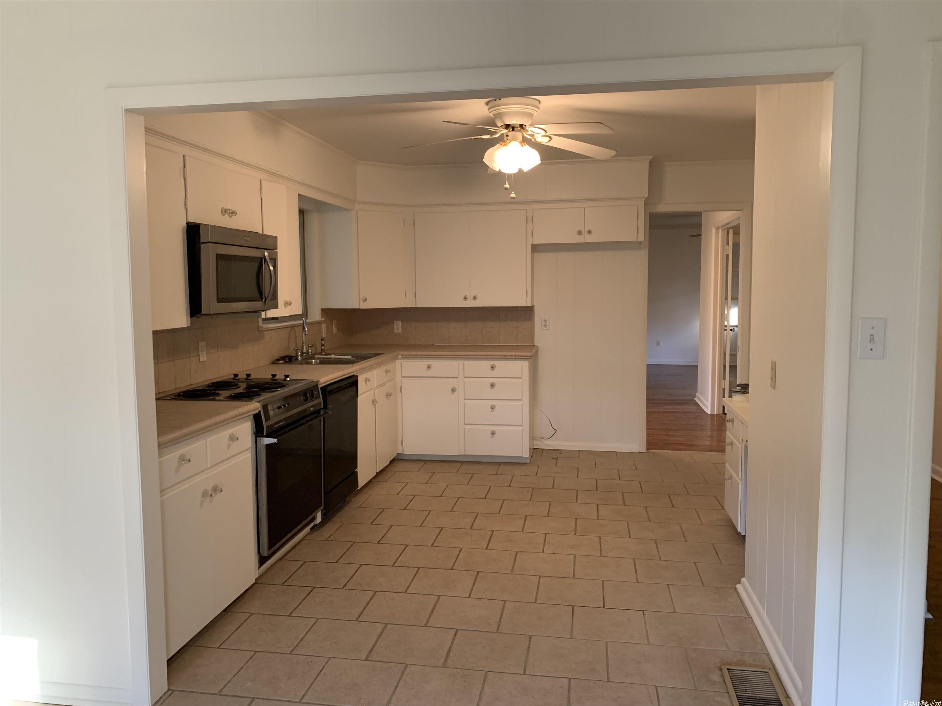 MARY JANE JOHNSON ADDN - Residential