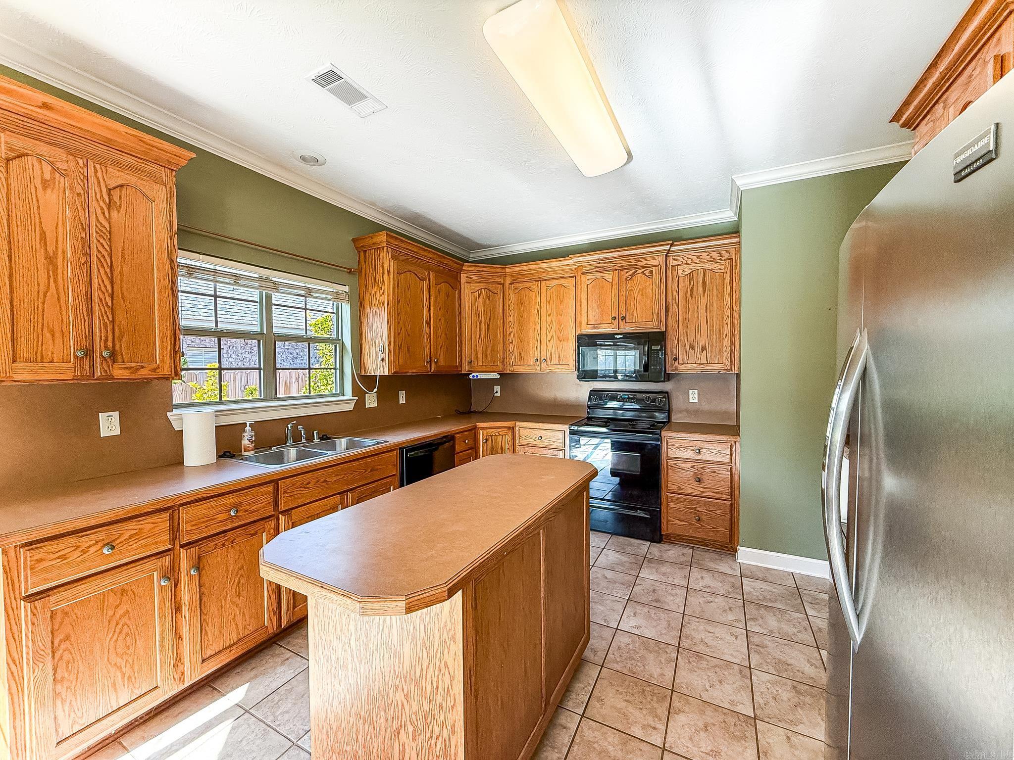 SOUTH WIND - Residential