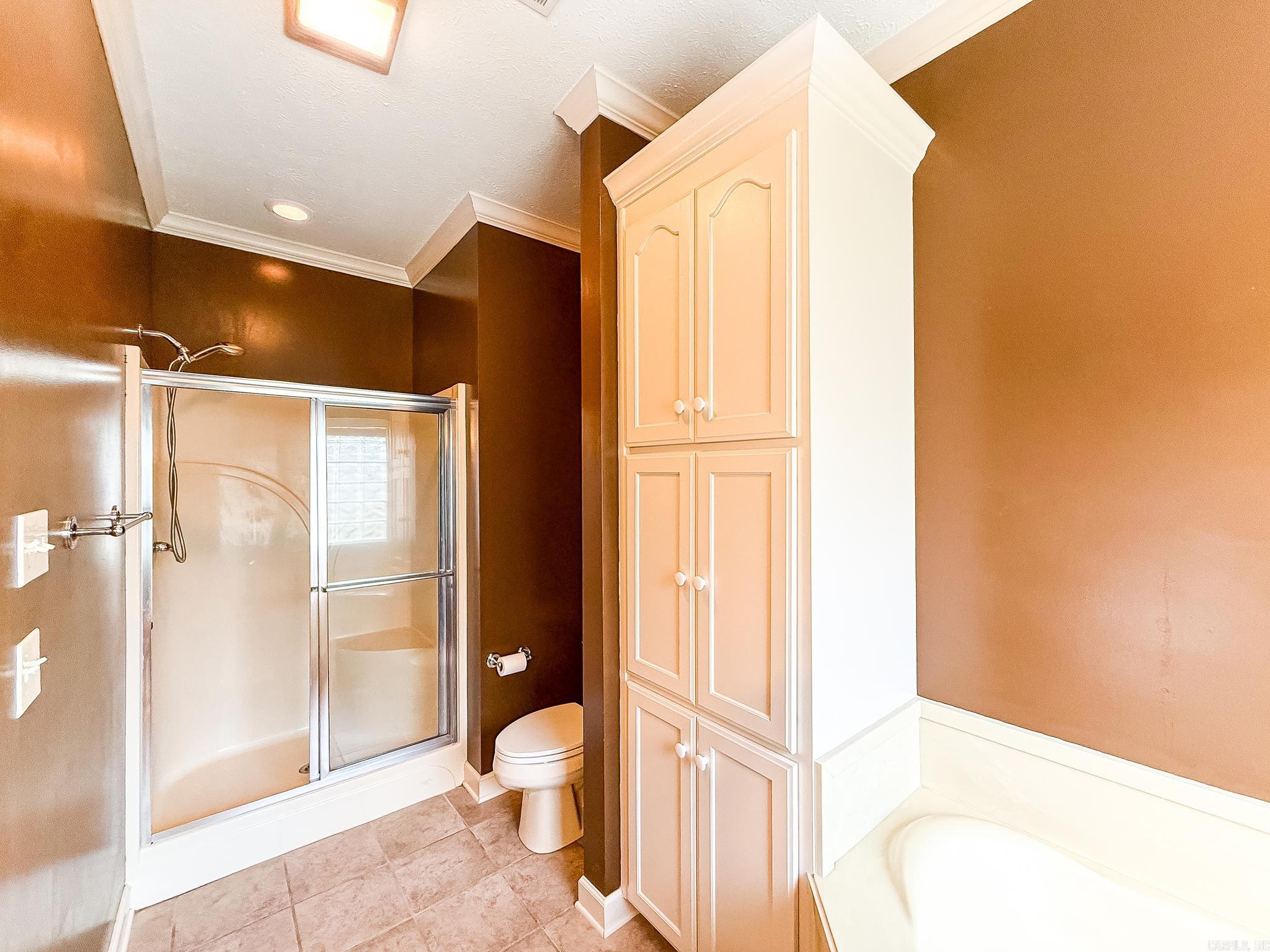 SOUTH WIND - Residential