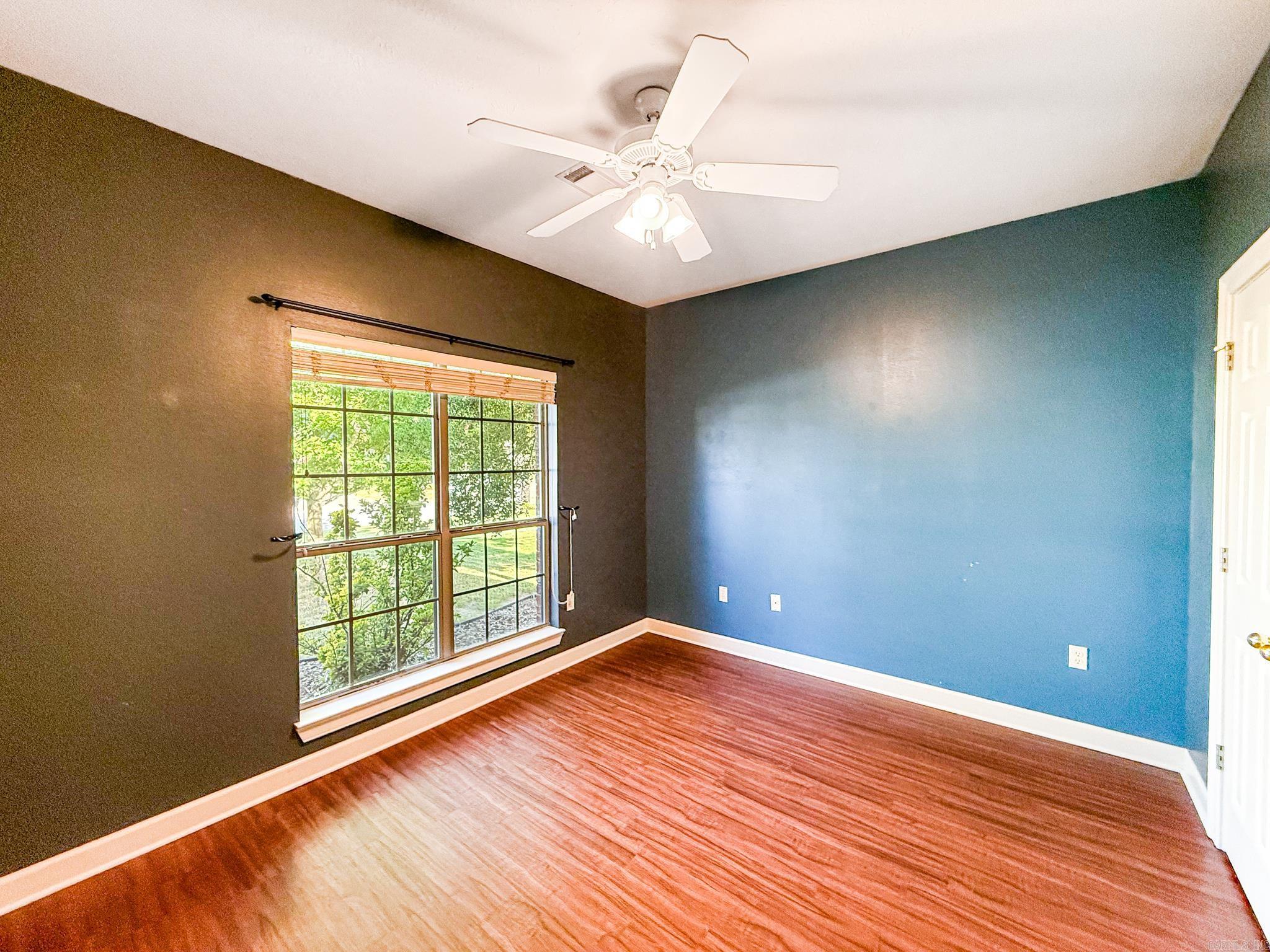 SOUTH WIND - Residential