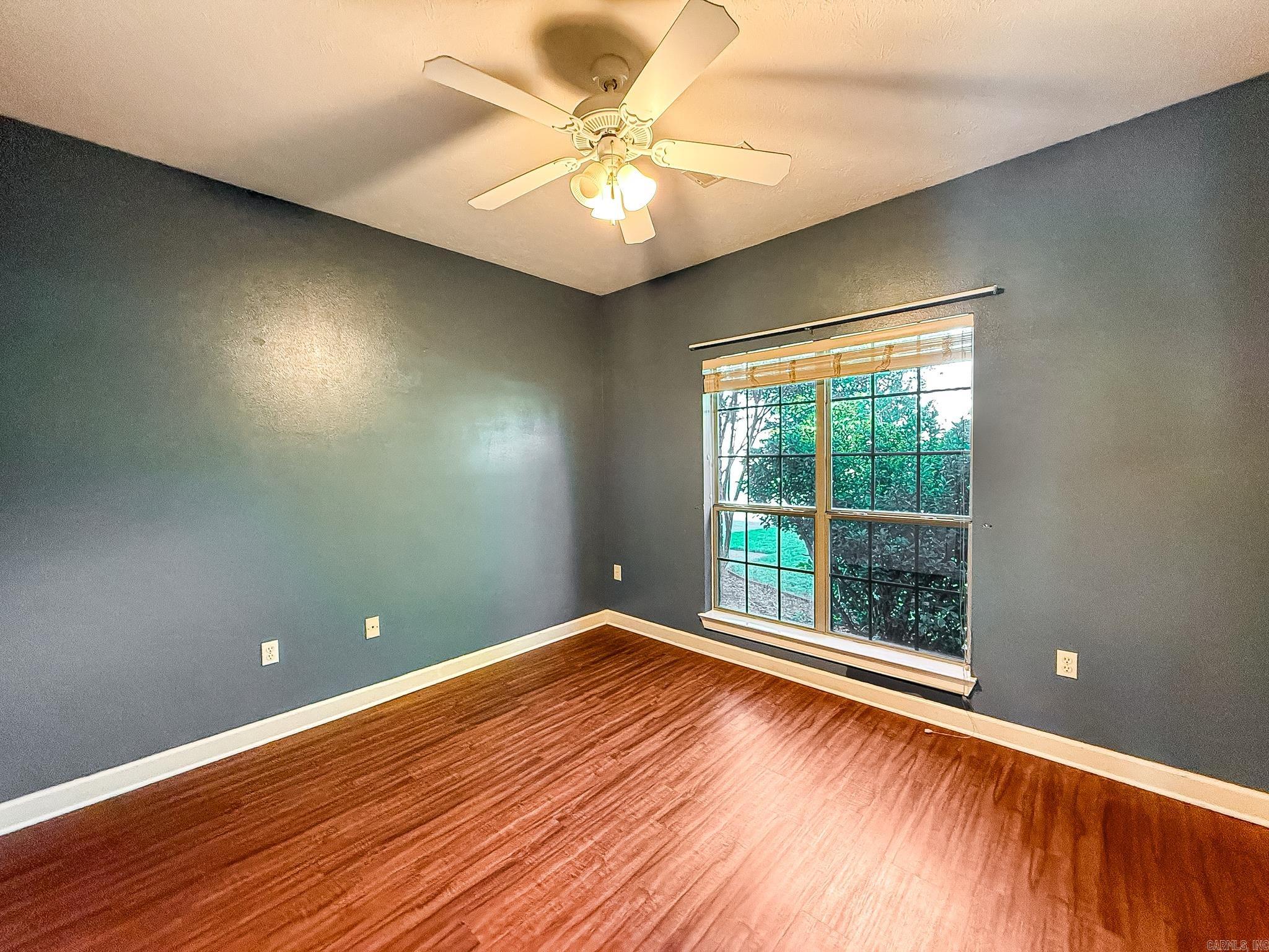 SOUTH WIND - Residential