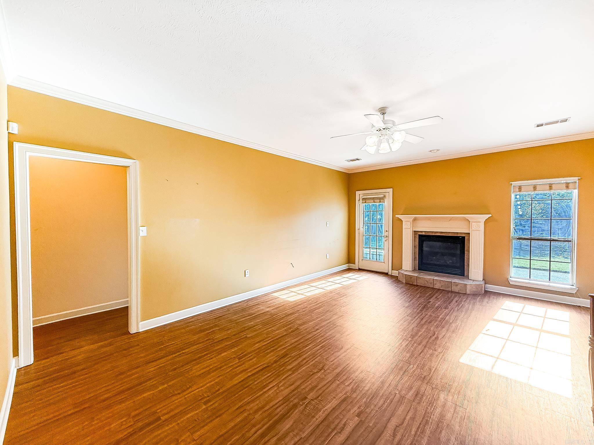 SOUTH WIND - Residential