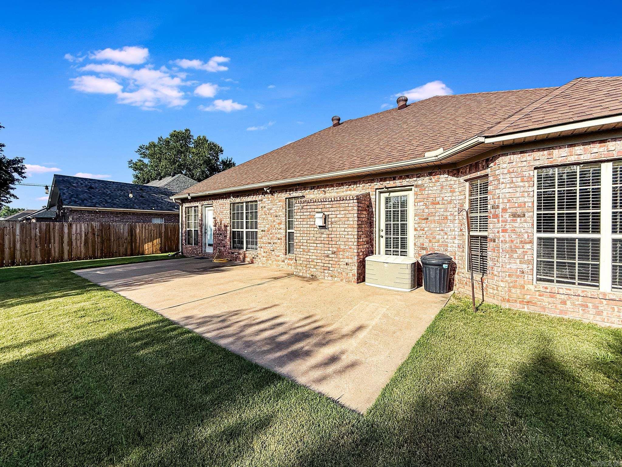 SOUTH WIND - Residential