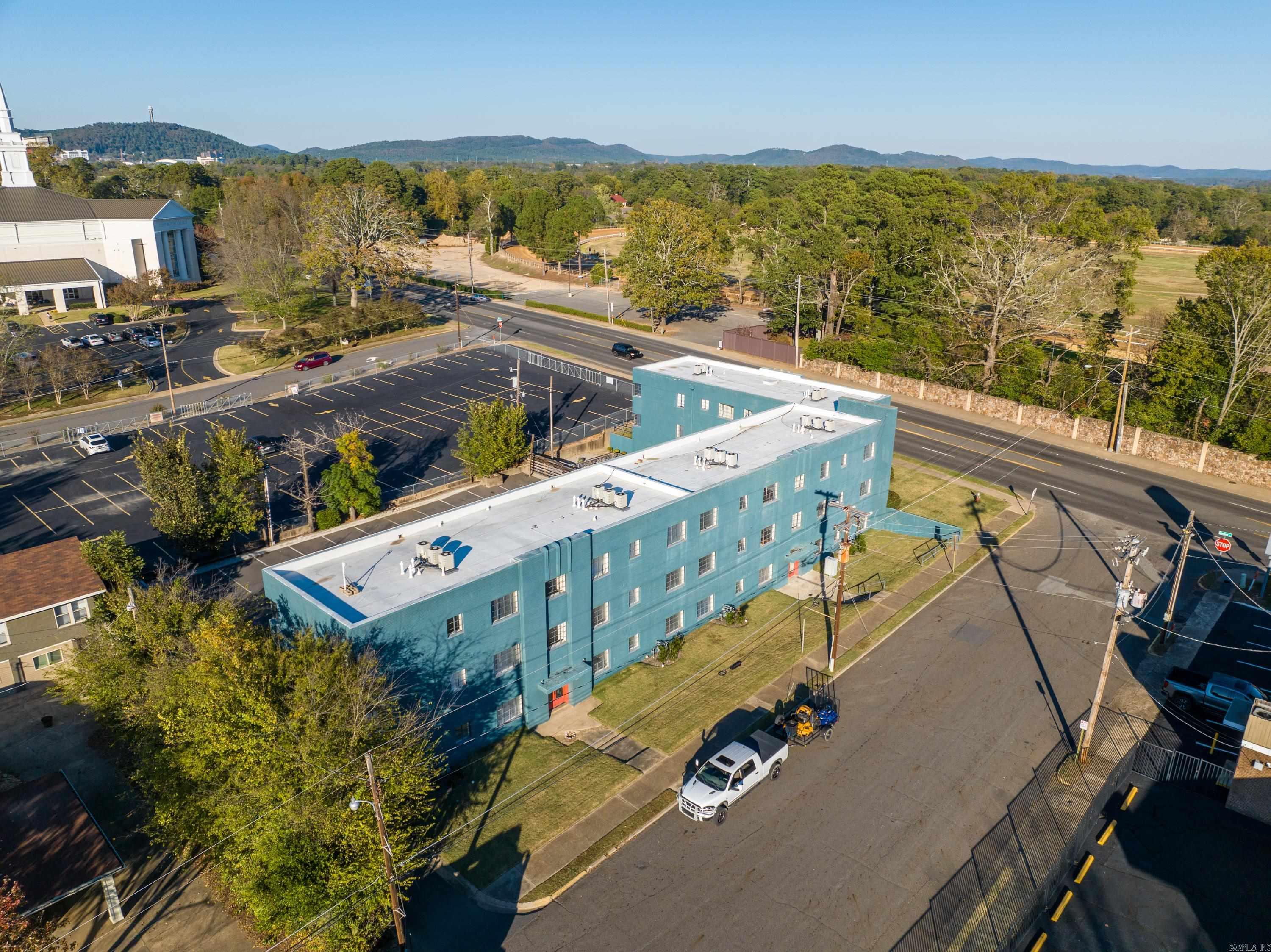 Oakwood Park - Commercial Sale