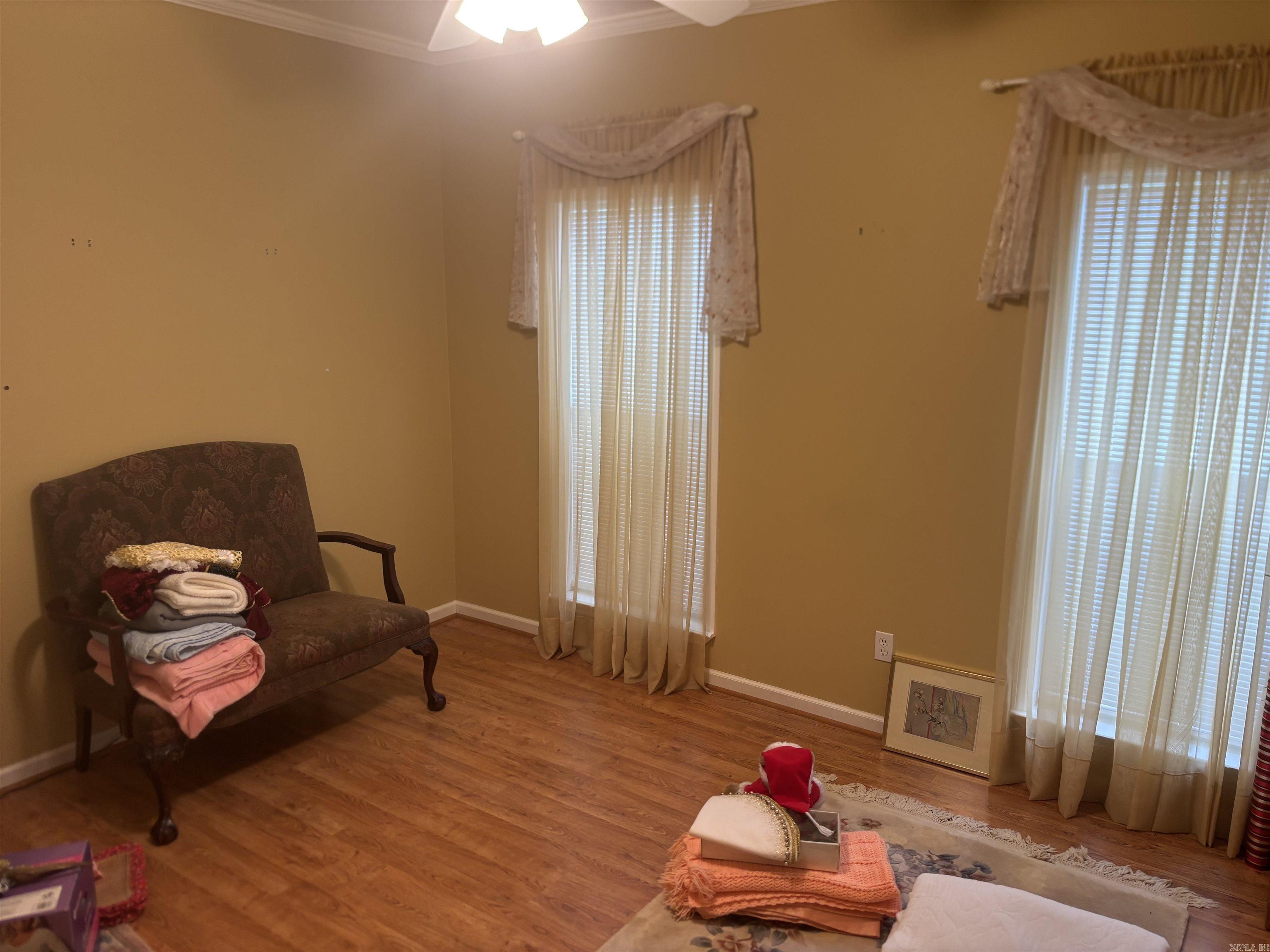 SHIRLEY ORIGINAL - Residential