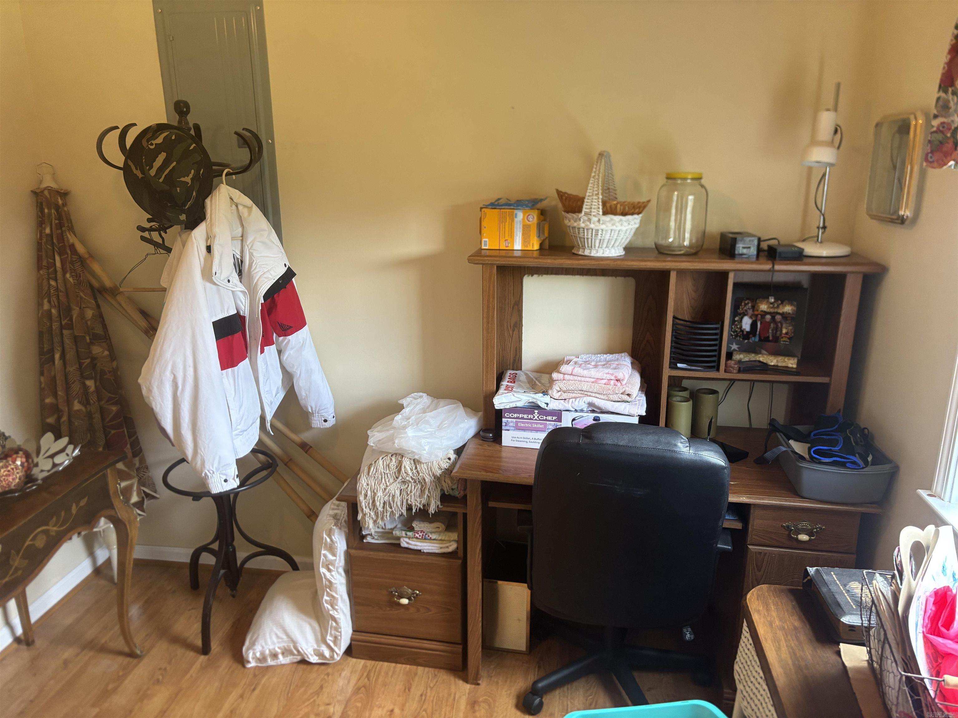 SHIRLEY ORIGINAL - Residential