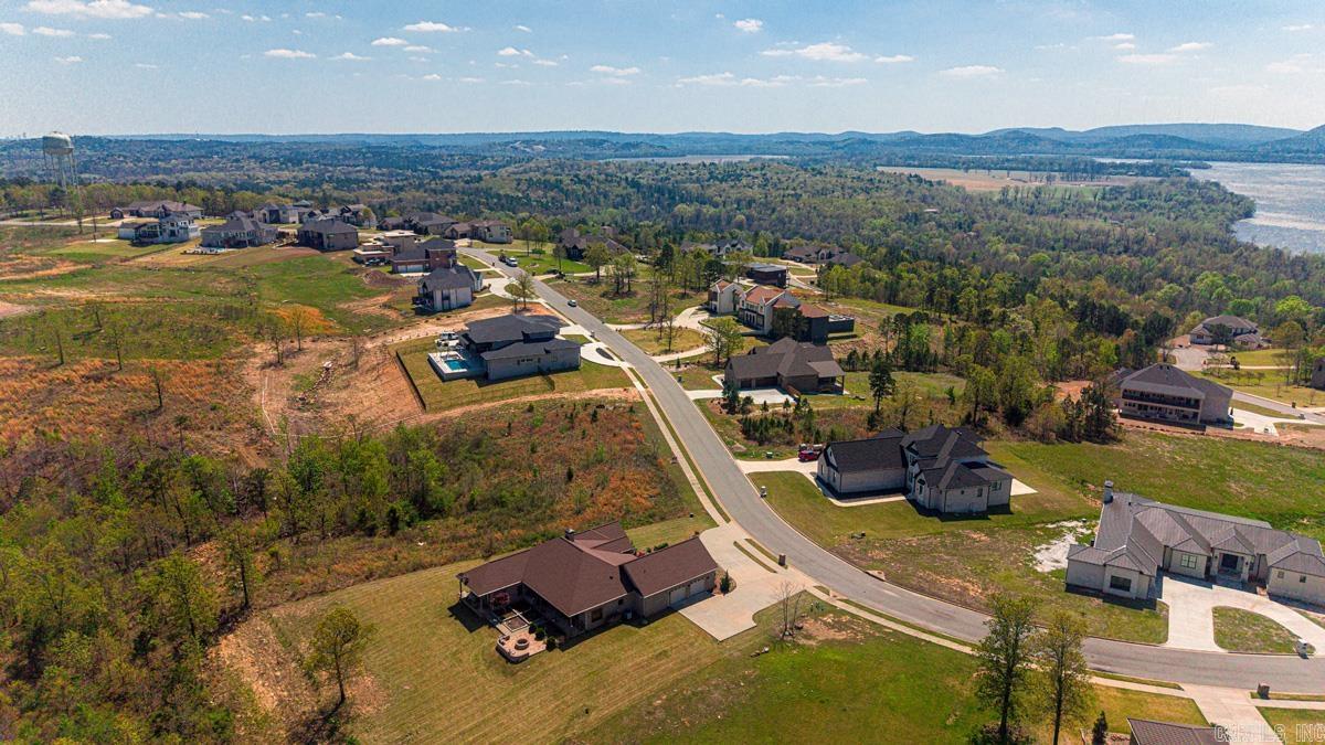 MOUNTAIN CREST ESTATES - Land