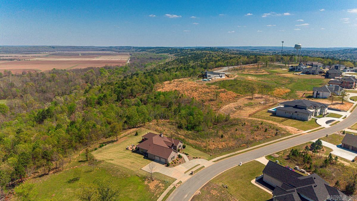 MOUNTAIN CREST ESTATES - Land