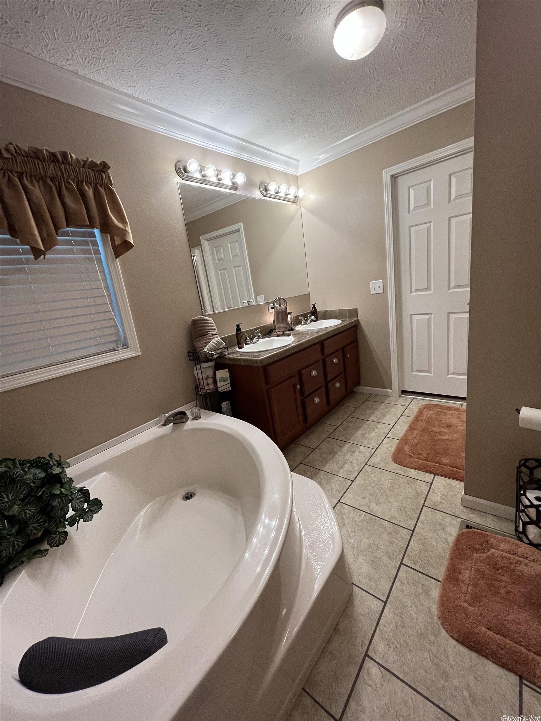 Ridgeview Place Cove Creek - Residential