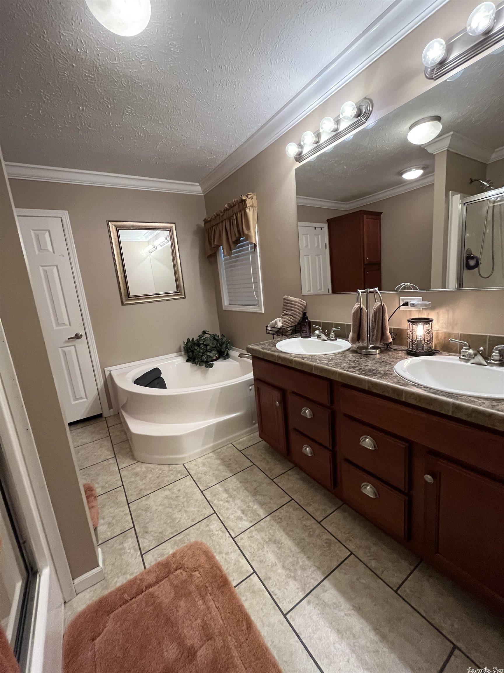 Ridgeview Place Cove Creek - Residential