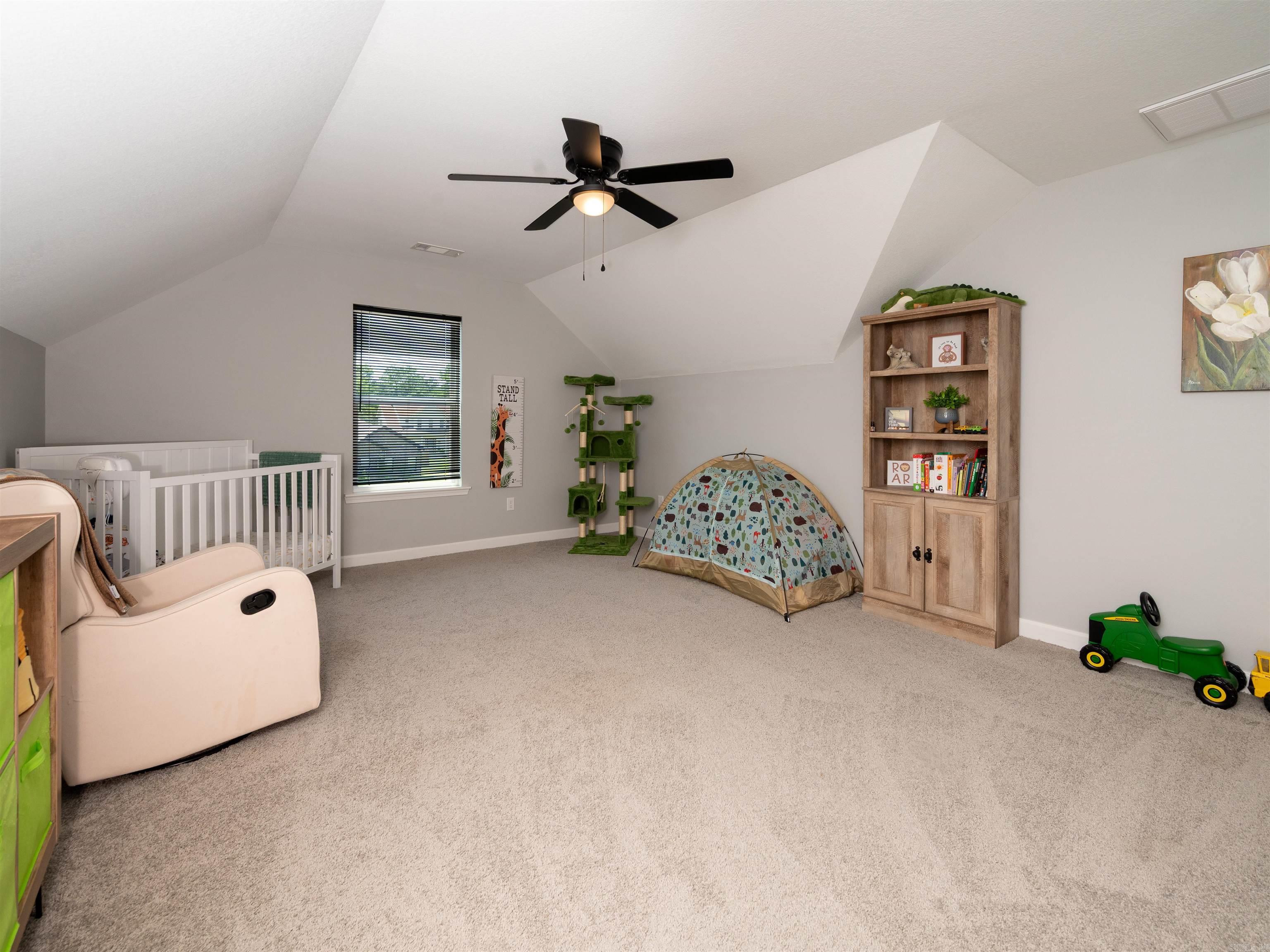STONEYBROOK - Residential
