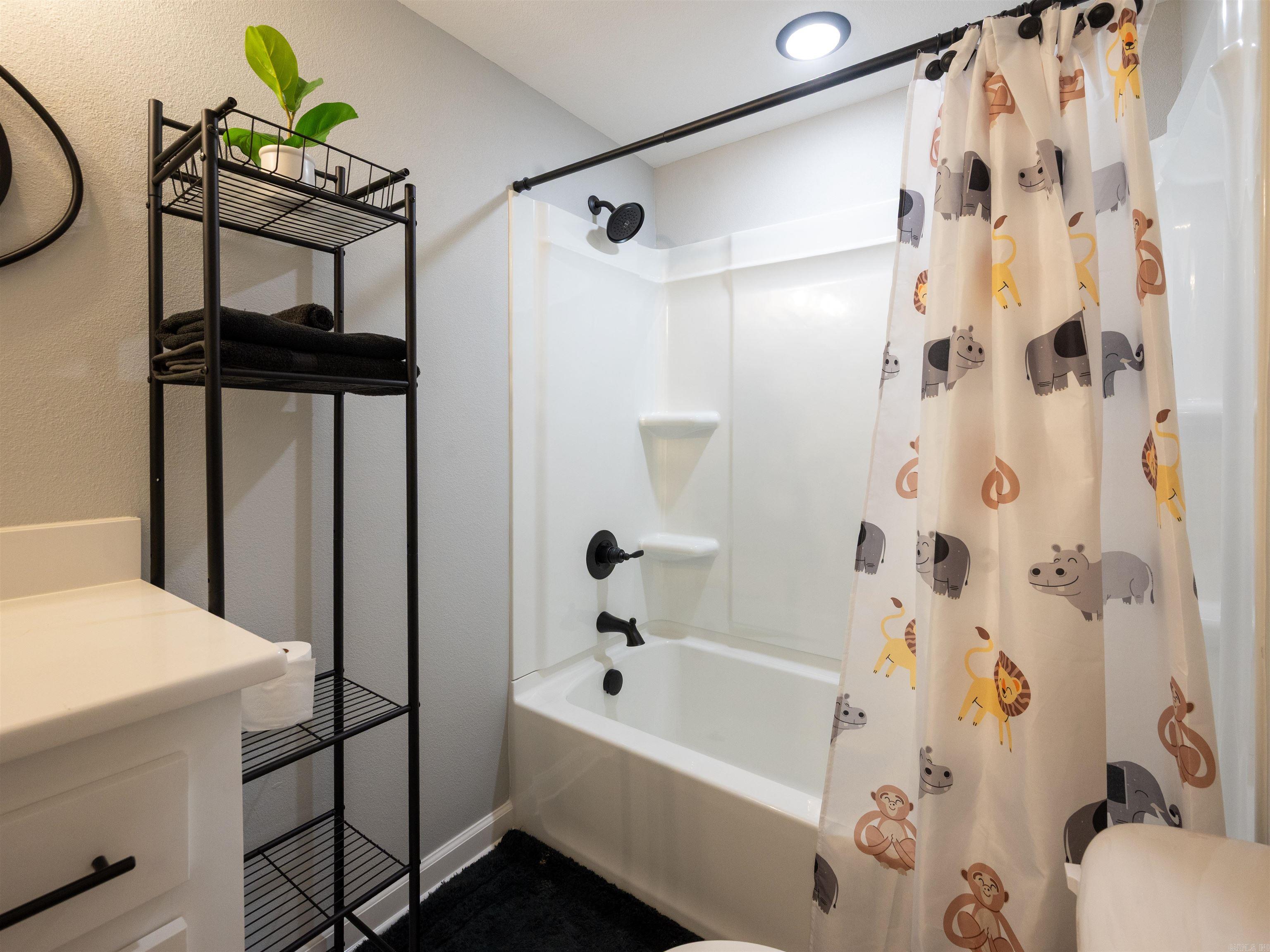 STONEYBROOK - Residential