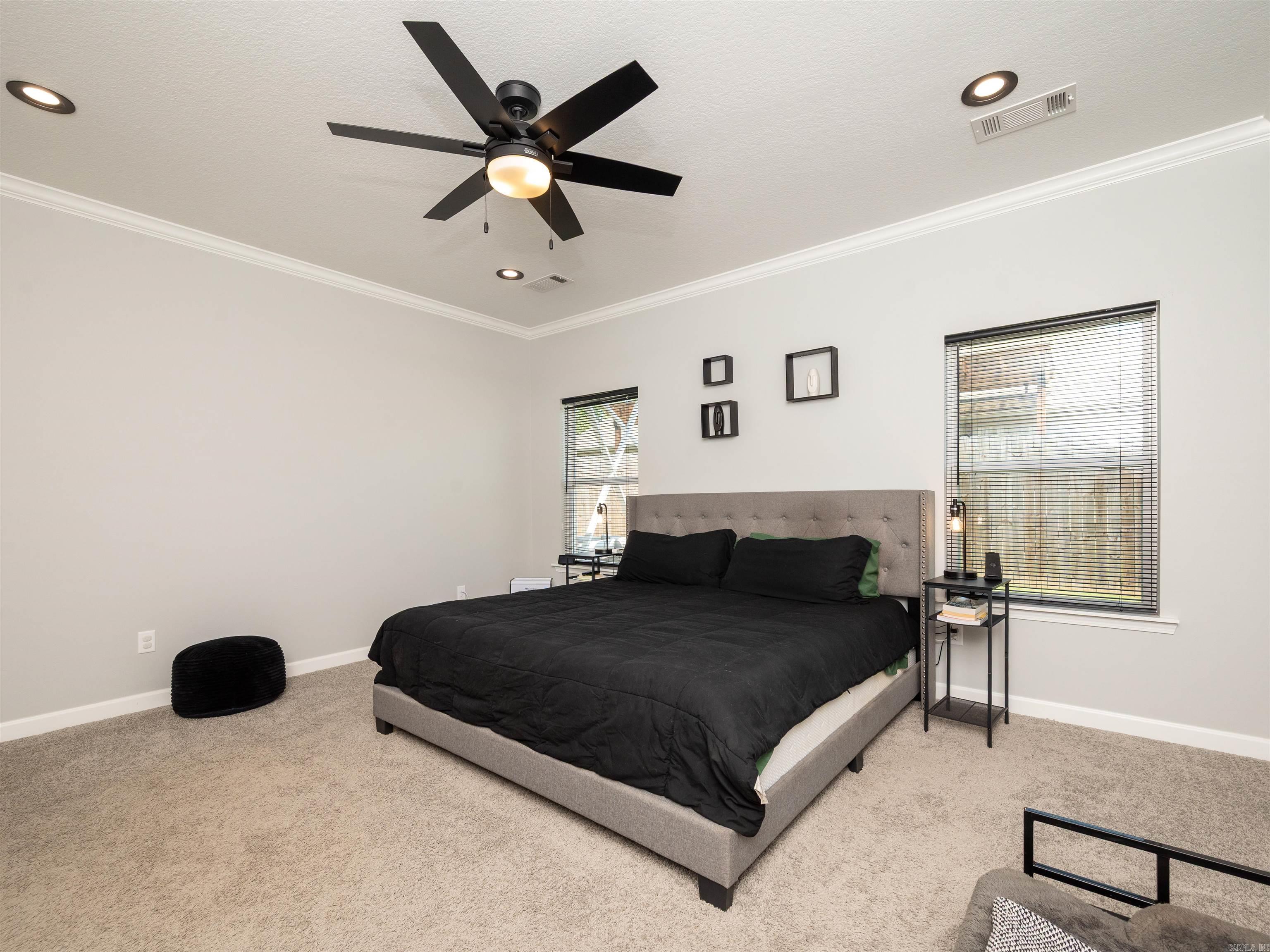 STONEYBROOK - Residential