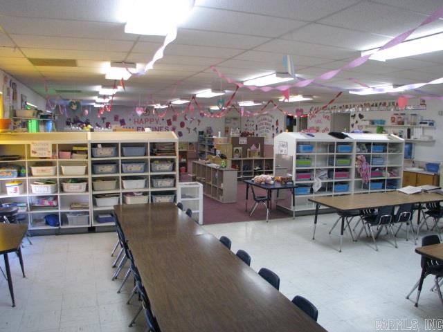 Cabot City Area - Commercial Sale