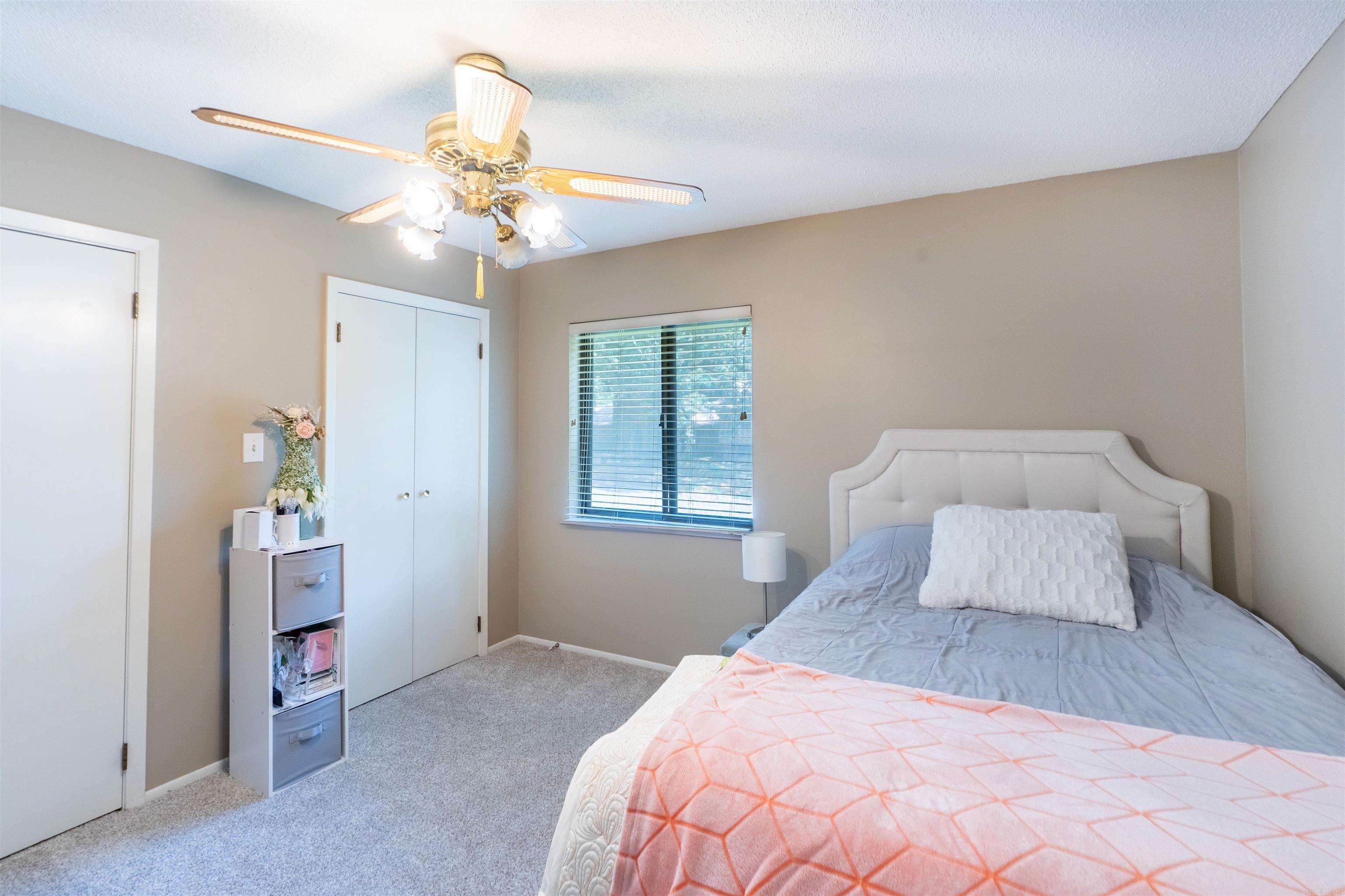 BRIARWOOD - Residential