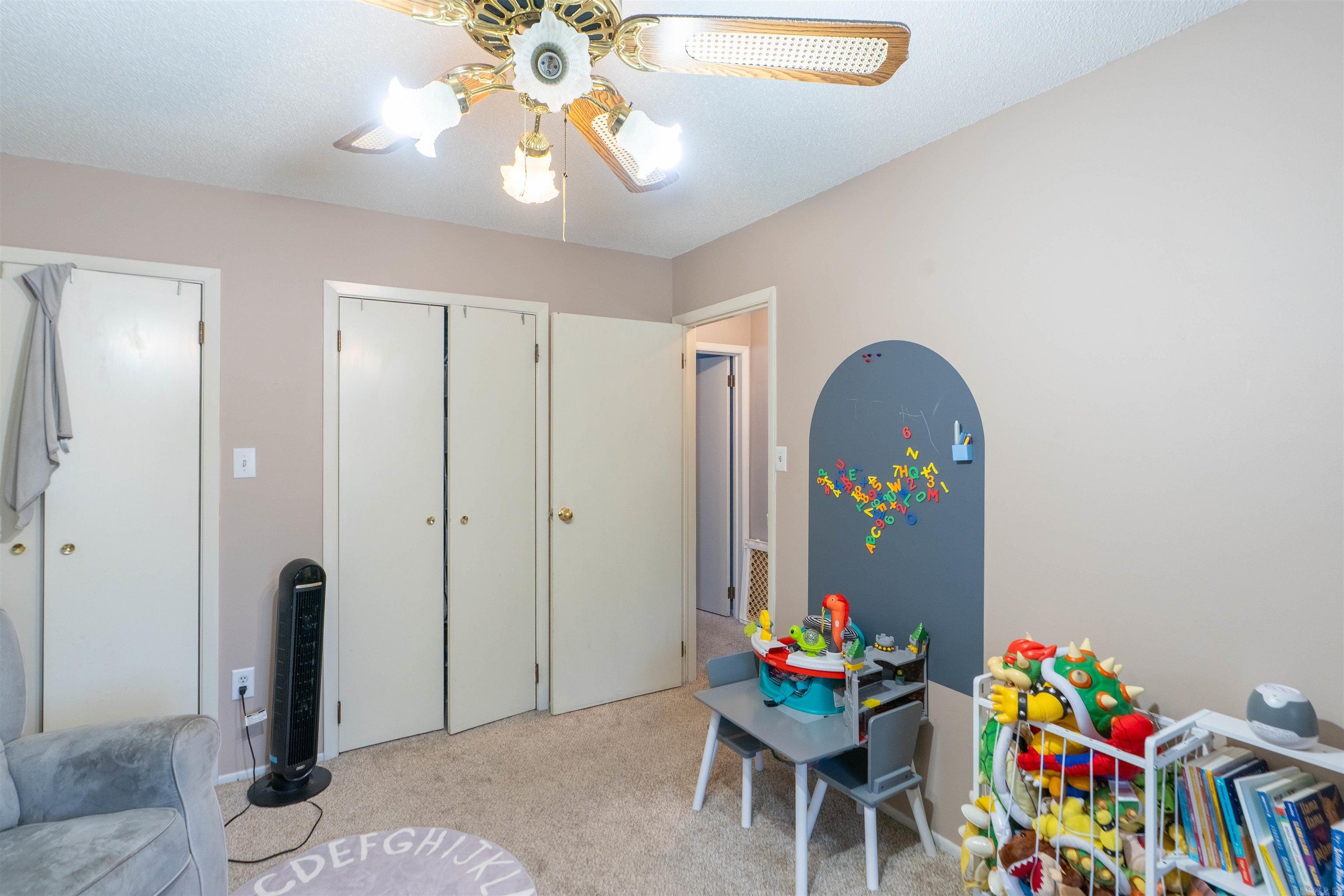 BRIARWOOD - Residential