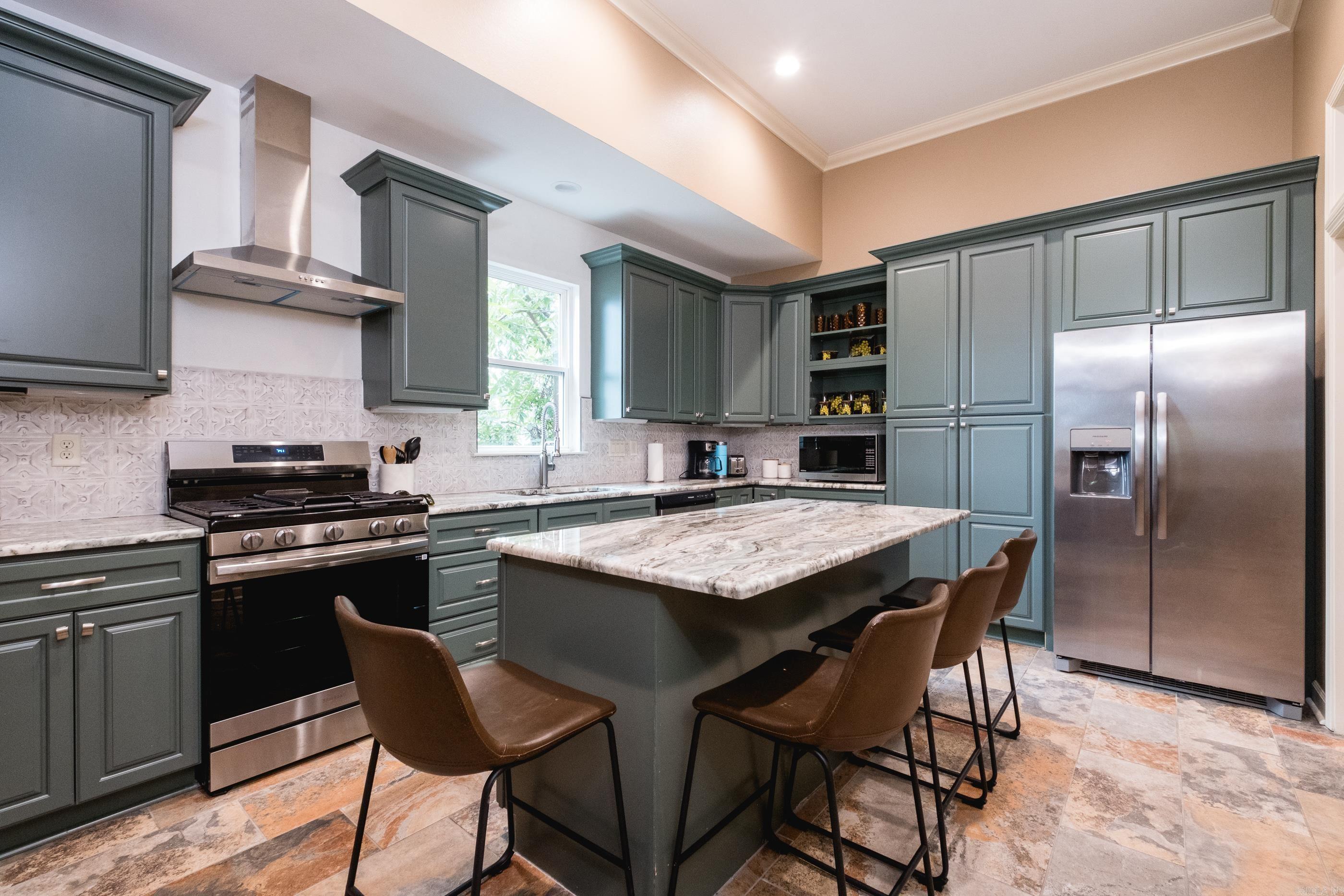 NORTH ARGENTA - Residential