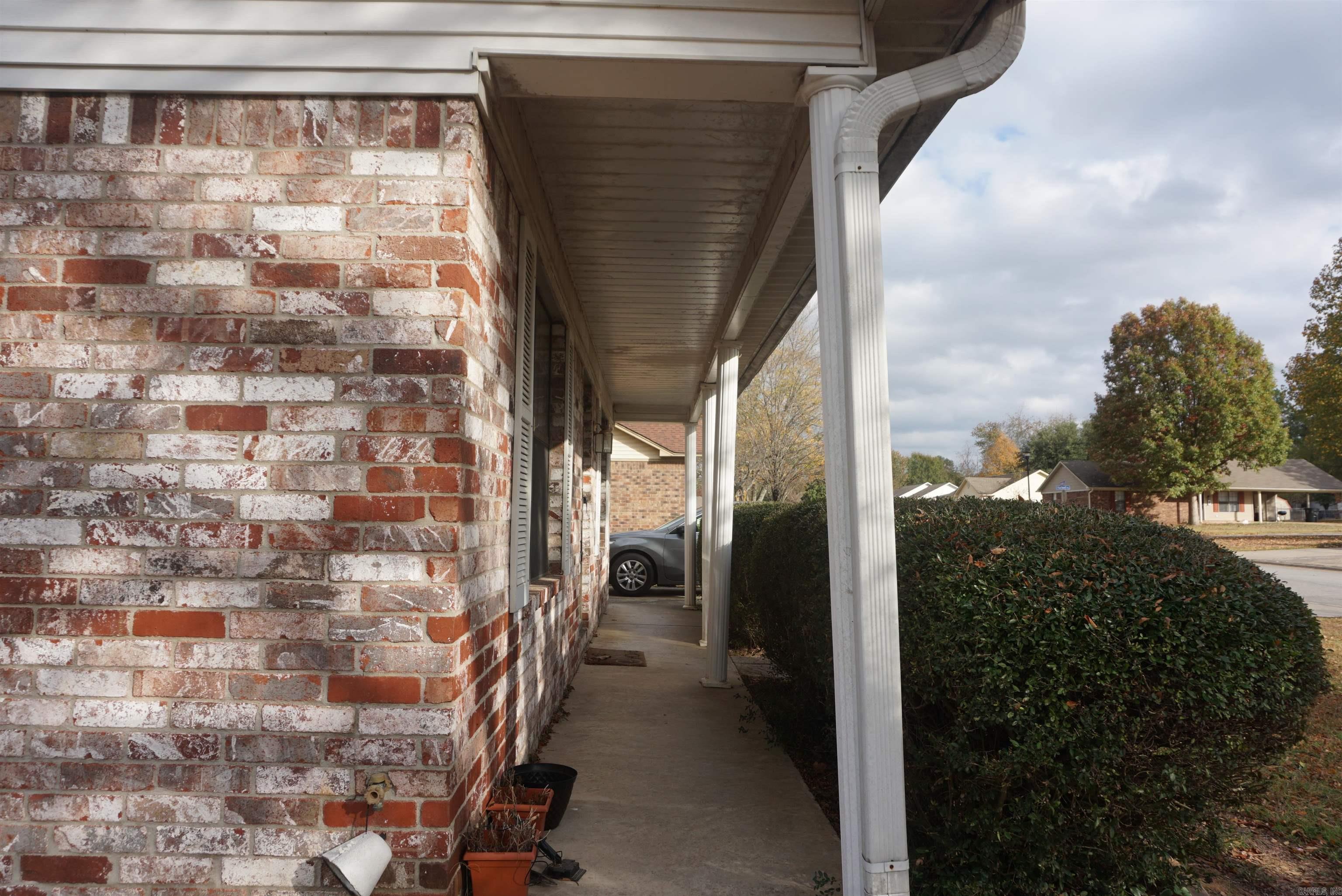 HARTWELL PLACE - Residential