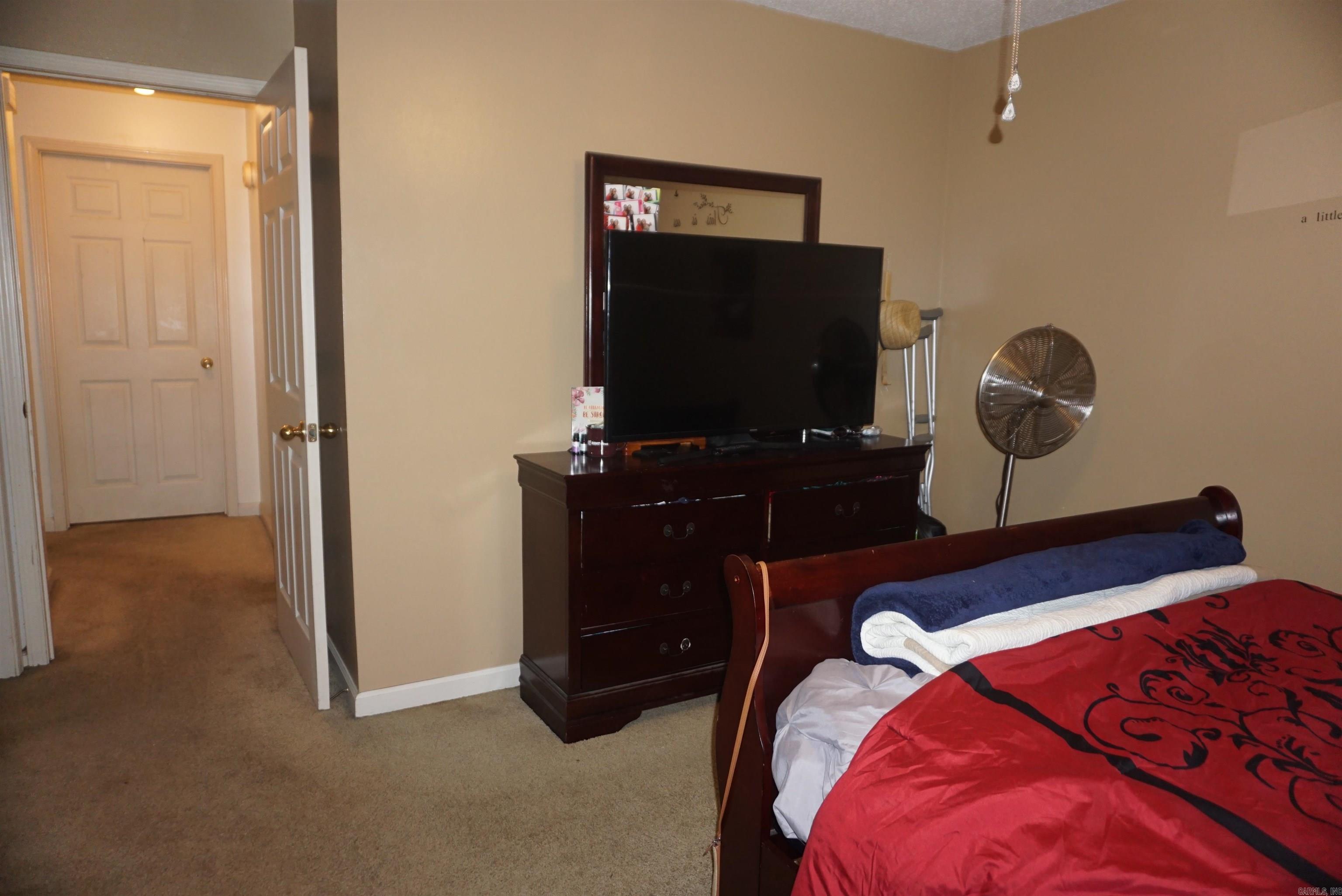 HARTWELL PLACE - Residential