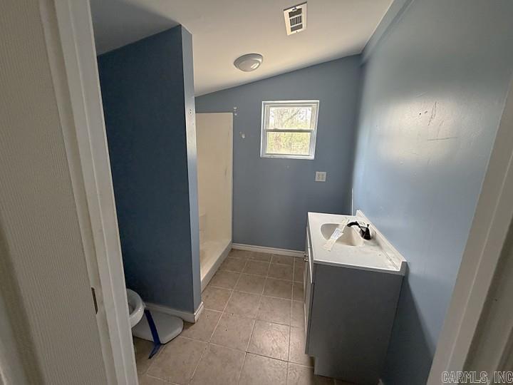 VALLEY ACRES - Residential
