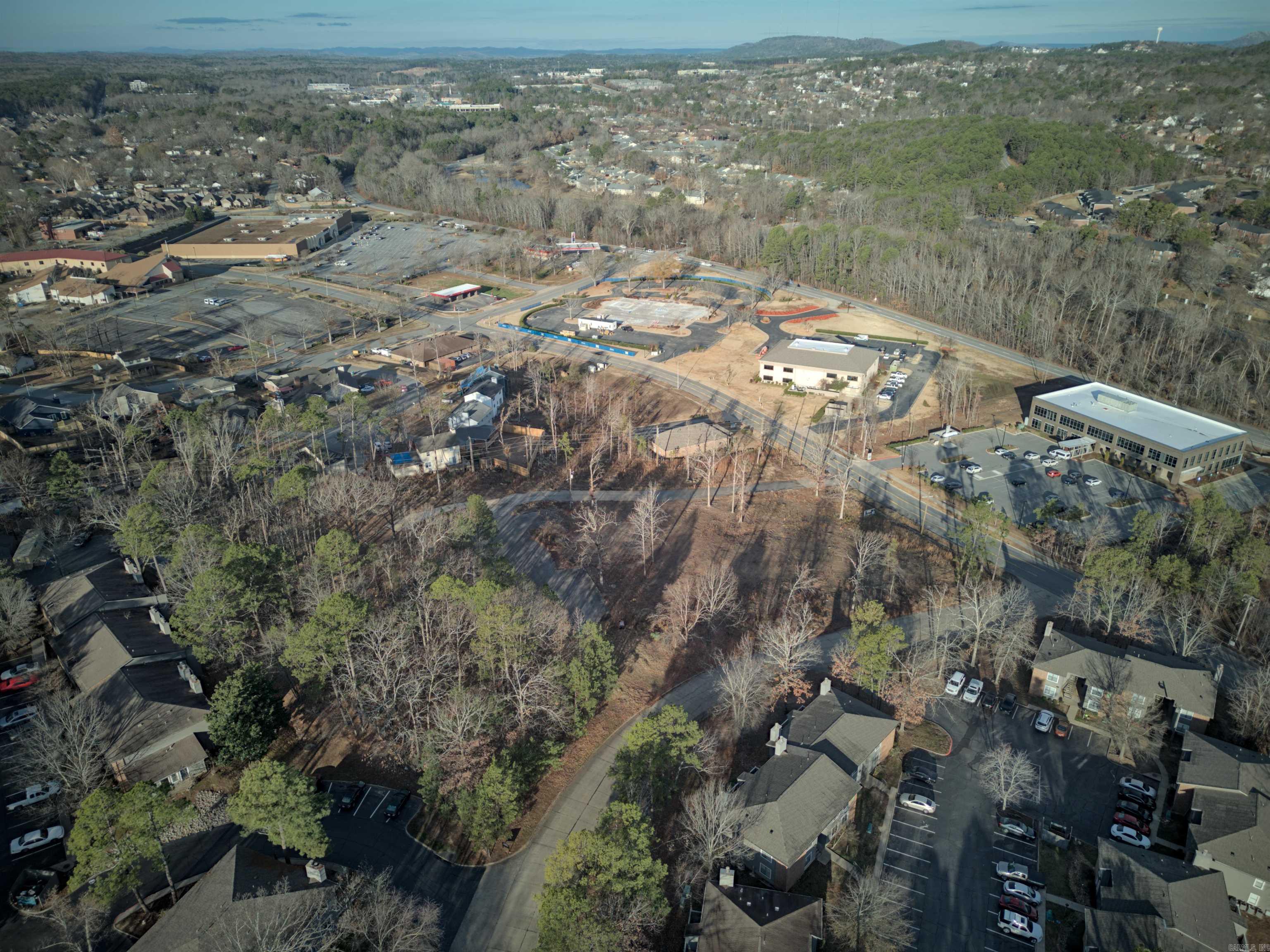 PARKWAY PLACE - Land