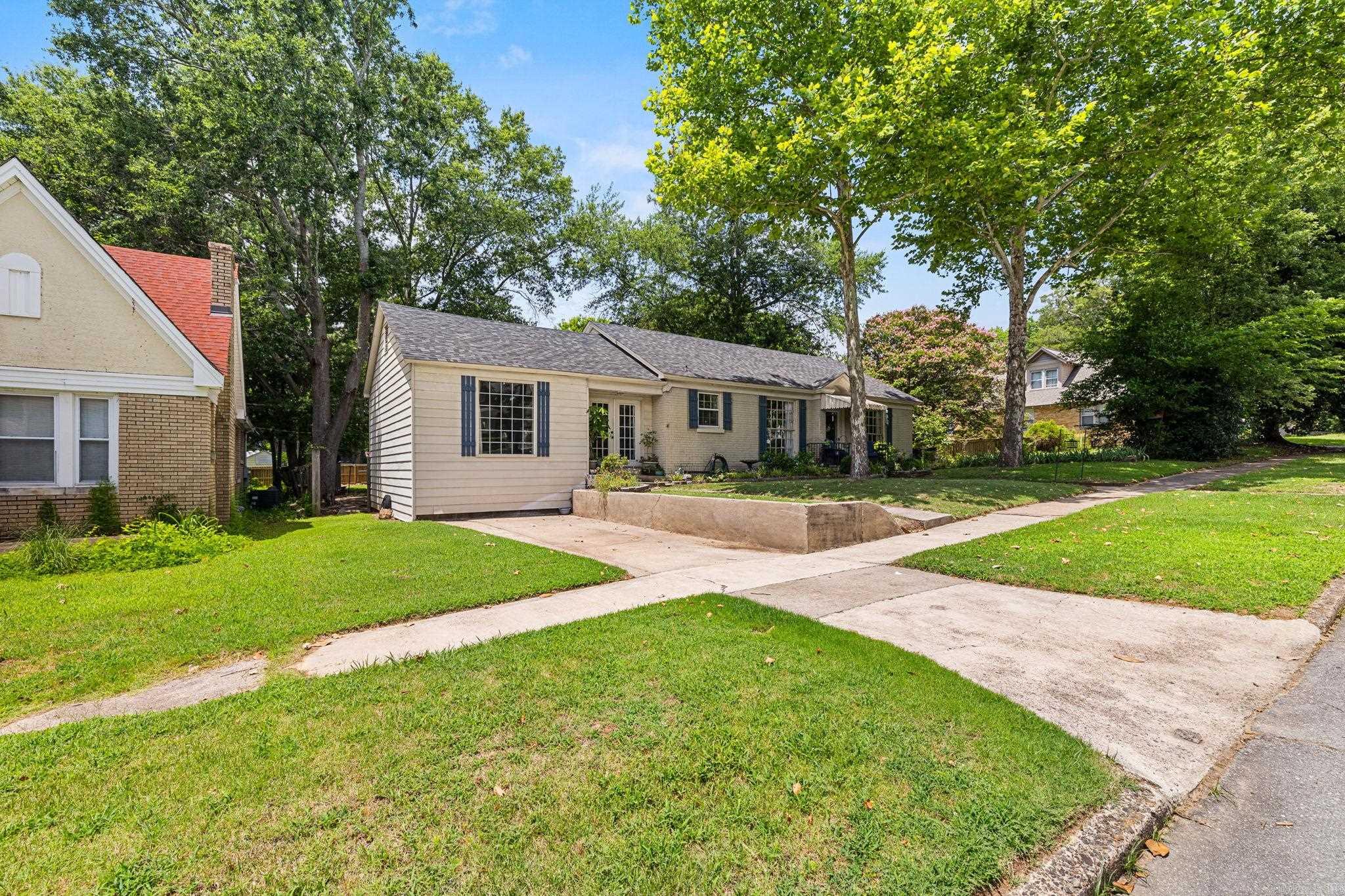 PARK HILL - Residential