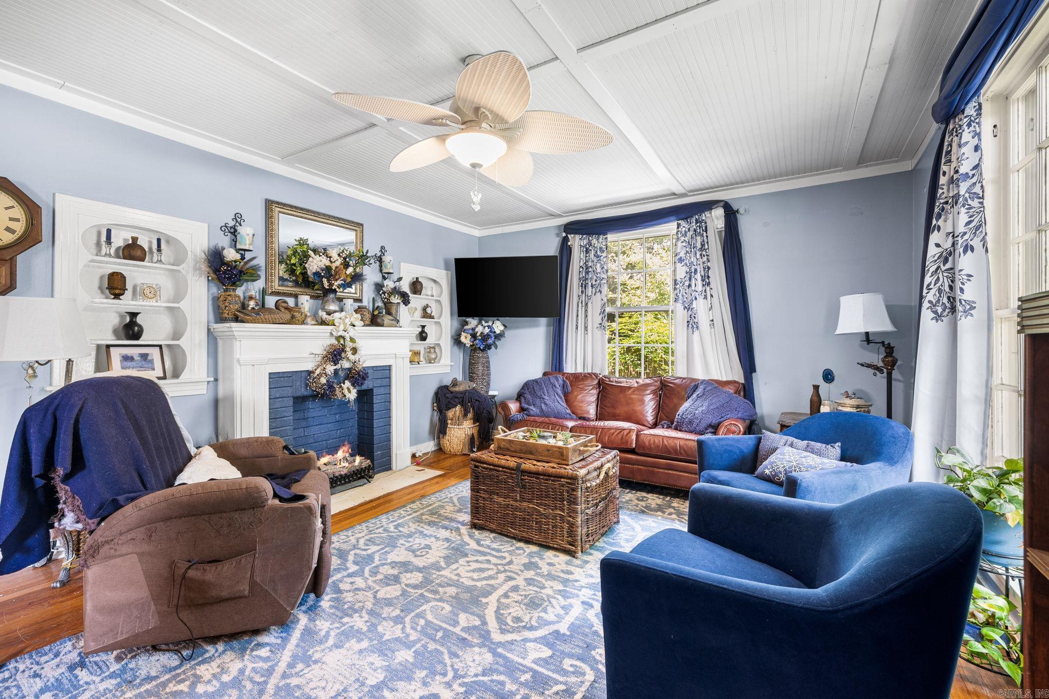 PARK HILL - Residential