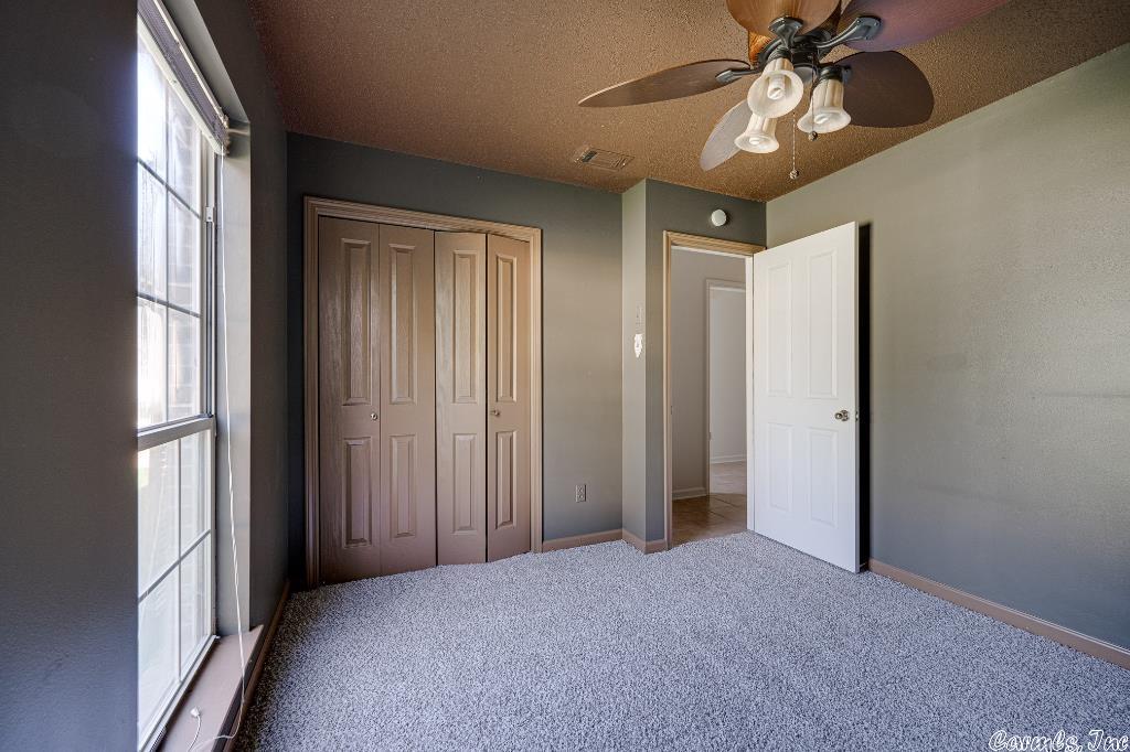PINEDALE COVE - Residential