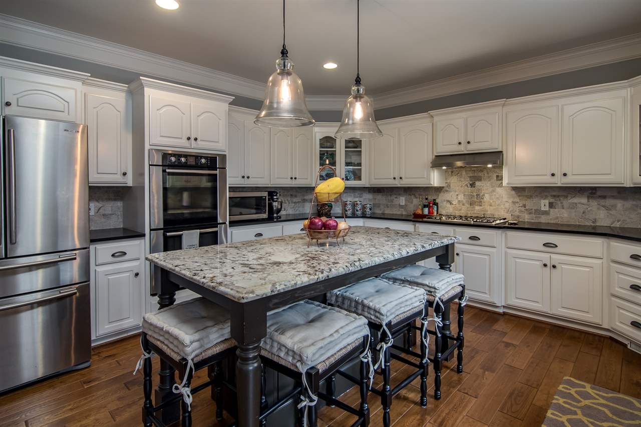 CHENAL VALLEY LAMARCHE PLACE NBH - Residential