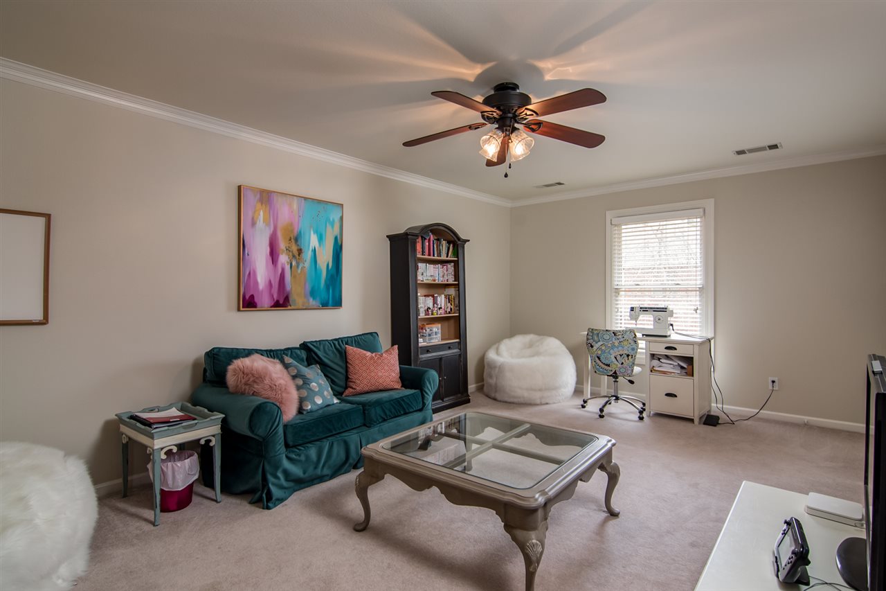 CHENAL VALLEY LAMARCHE PLACE NBH - Residential
