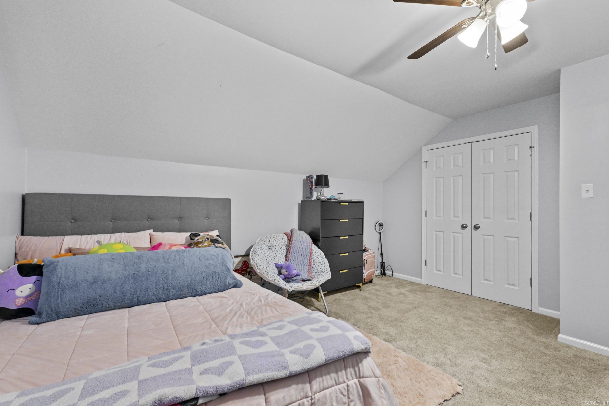 OVERBROOK - Residential