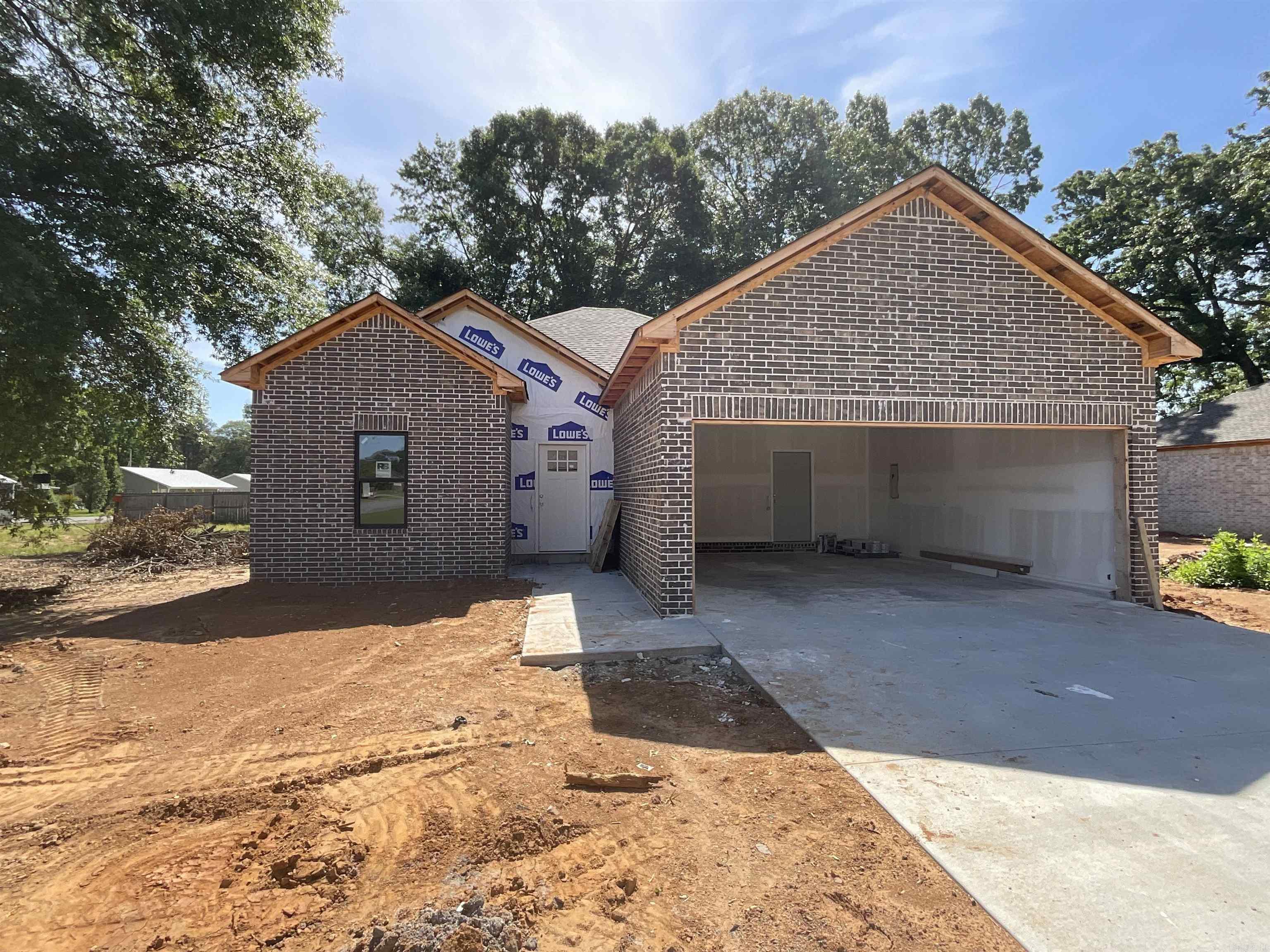 MCGEE MEADOWS - Residential