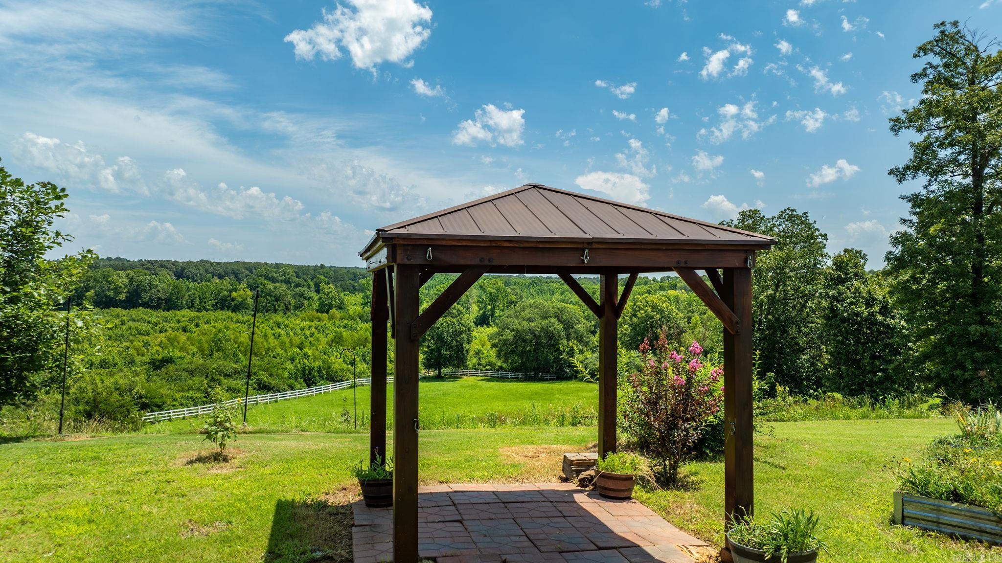 GREYSTONE - Residential