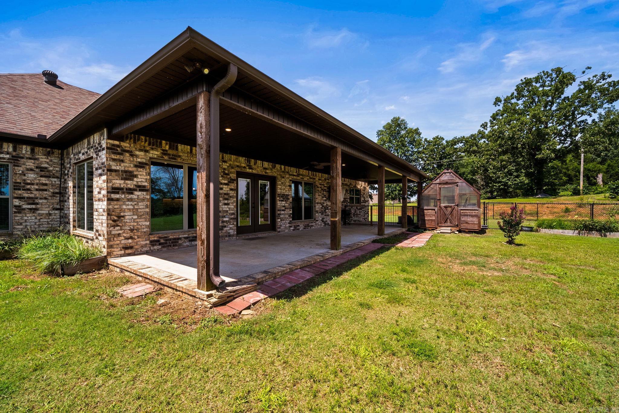 GREYSTONE - Residential