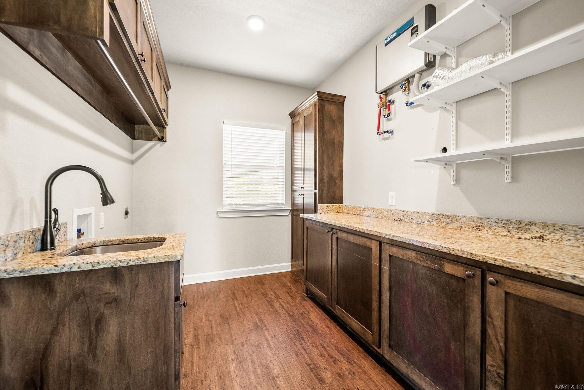 GREYSTONE - Residential