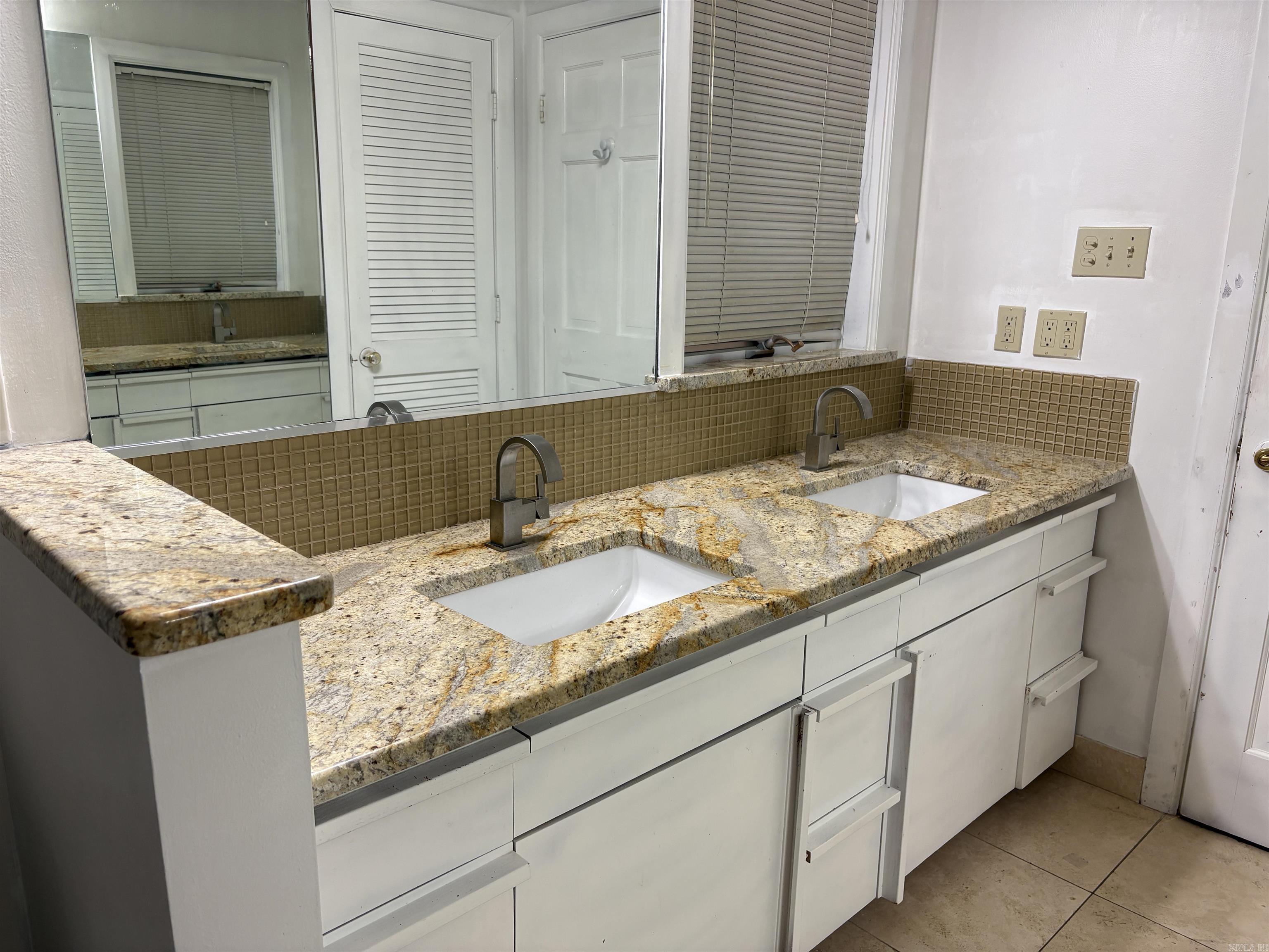 SOUTHWIND ANNEX - Residential