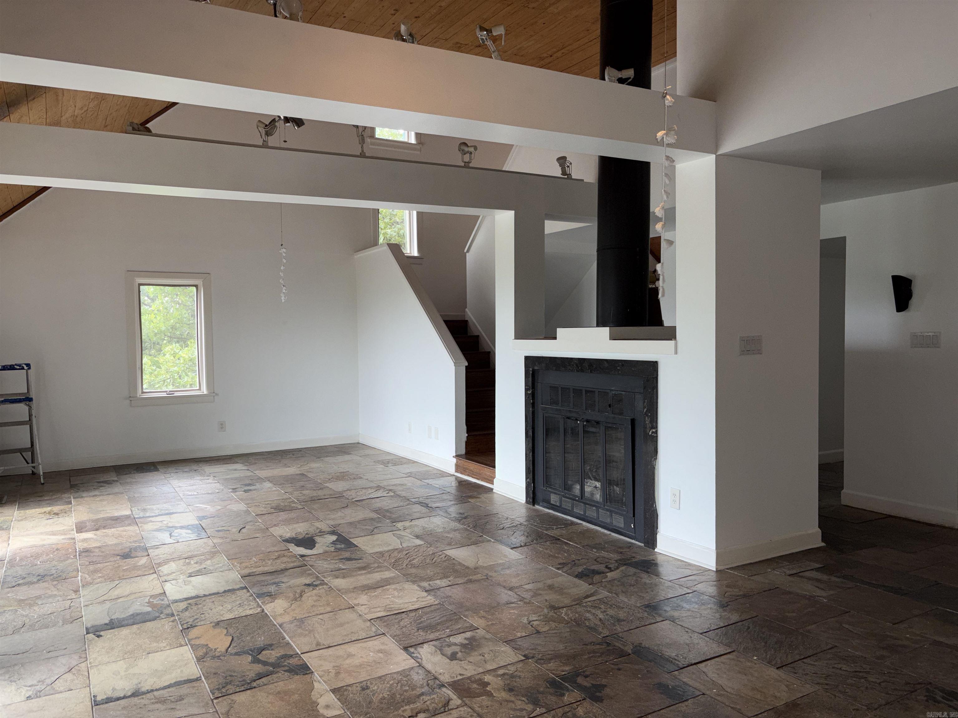 SOUTHWIND ANNEX - Residential