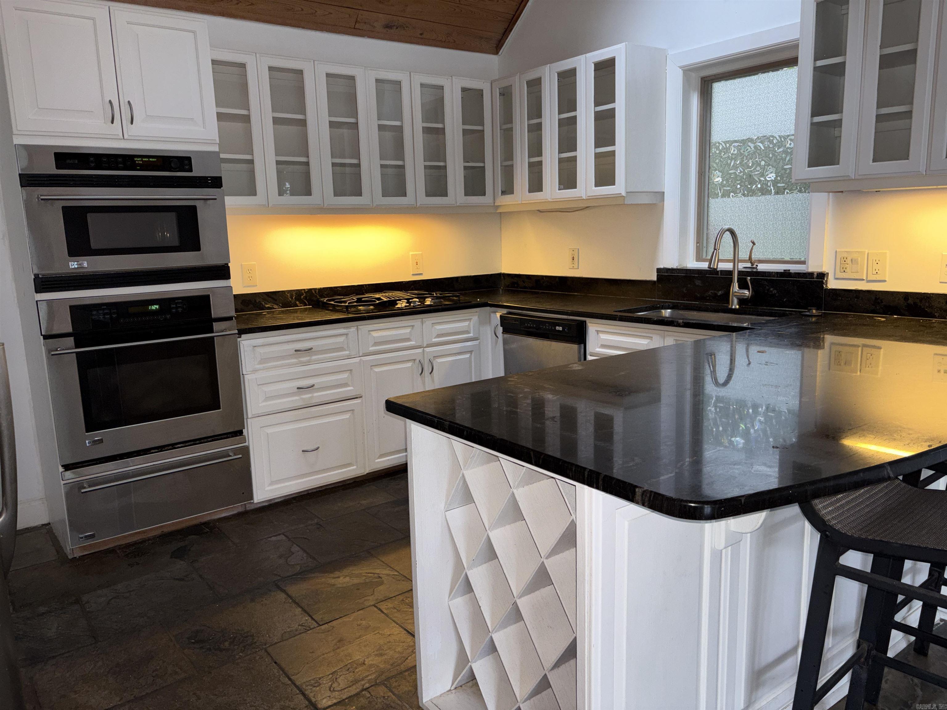 SOUTHWIND ANNEX - Residential
