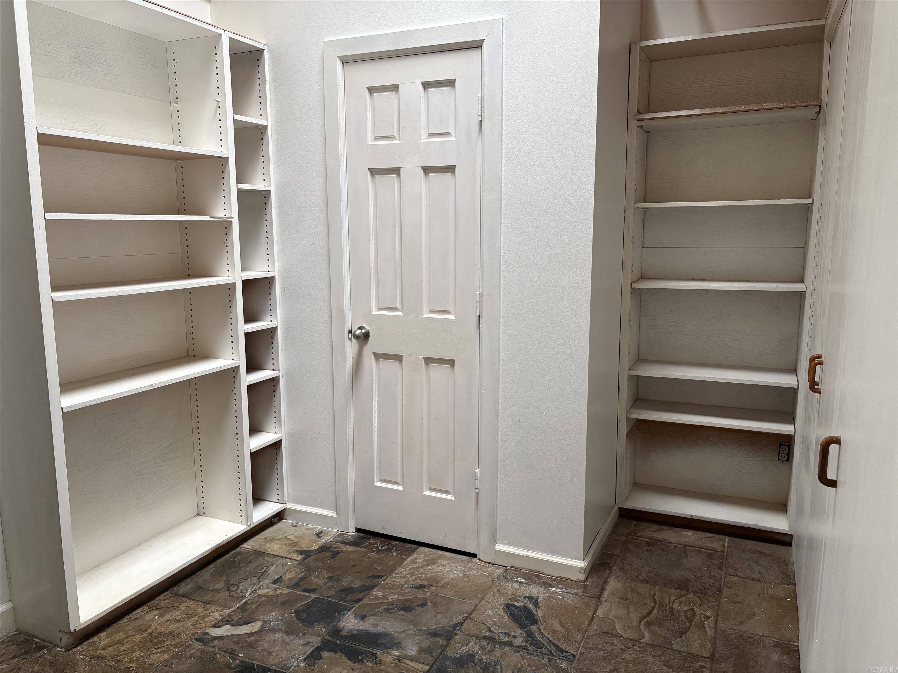 SOUTHWIND ANNEX - Residential