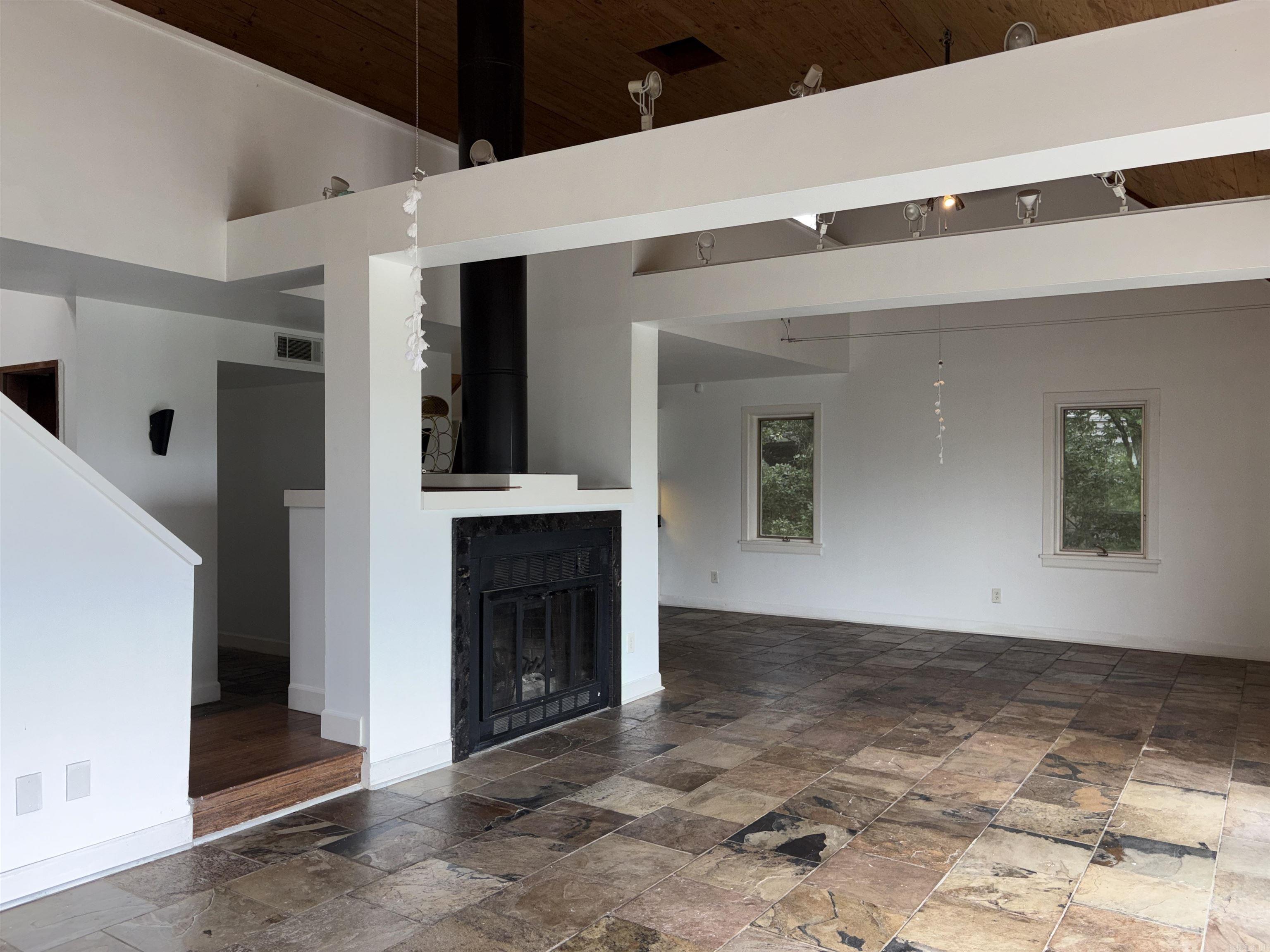 SOUTHWIND ANNEX - Residential