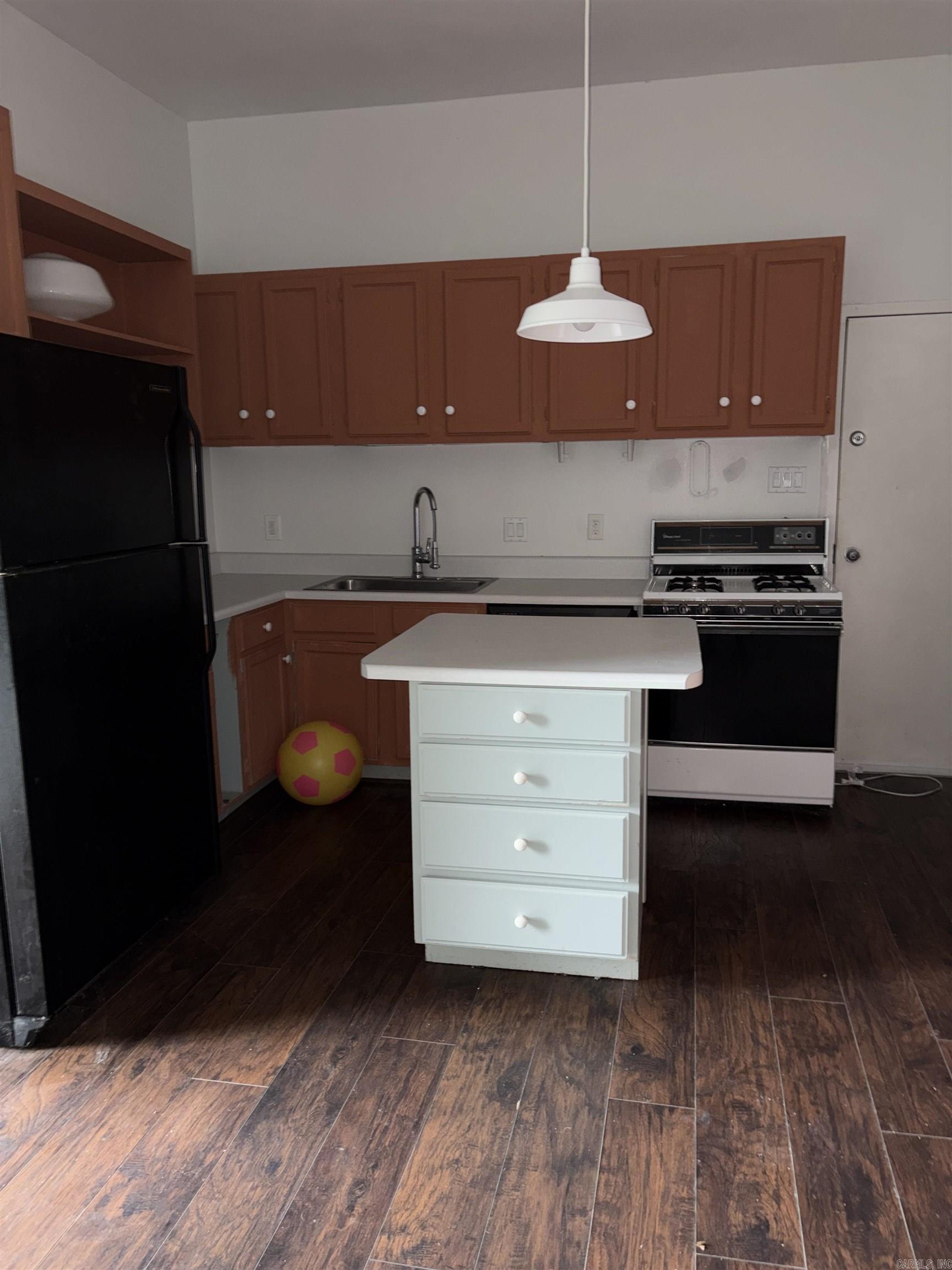SOUTHWIND ANNEX - Residential