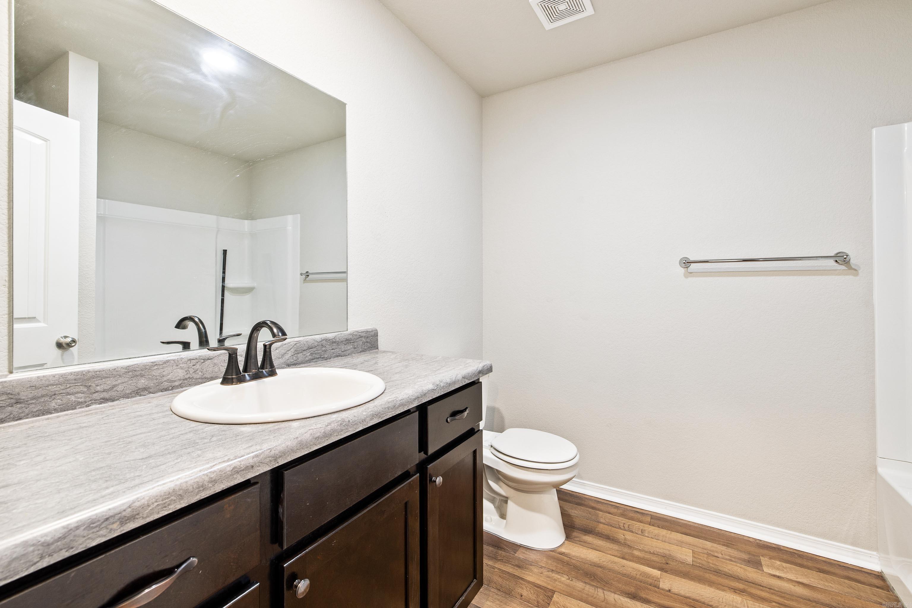 HILLDALE CROSSING - Residential